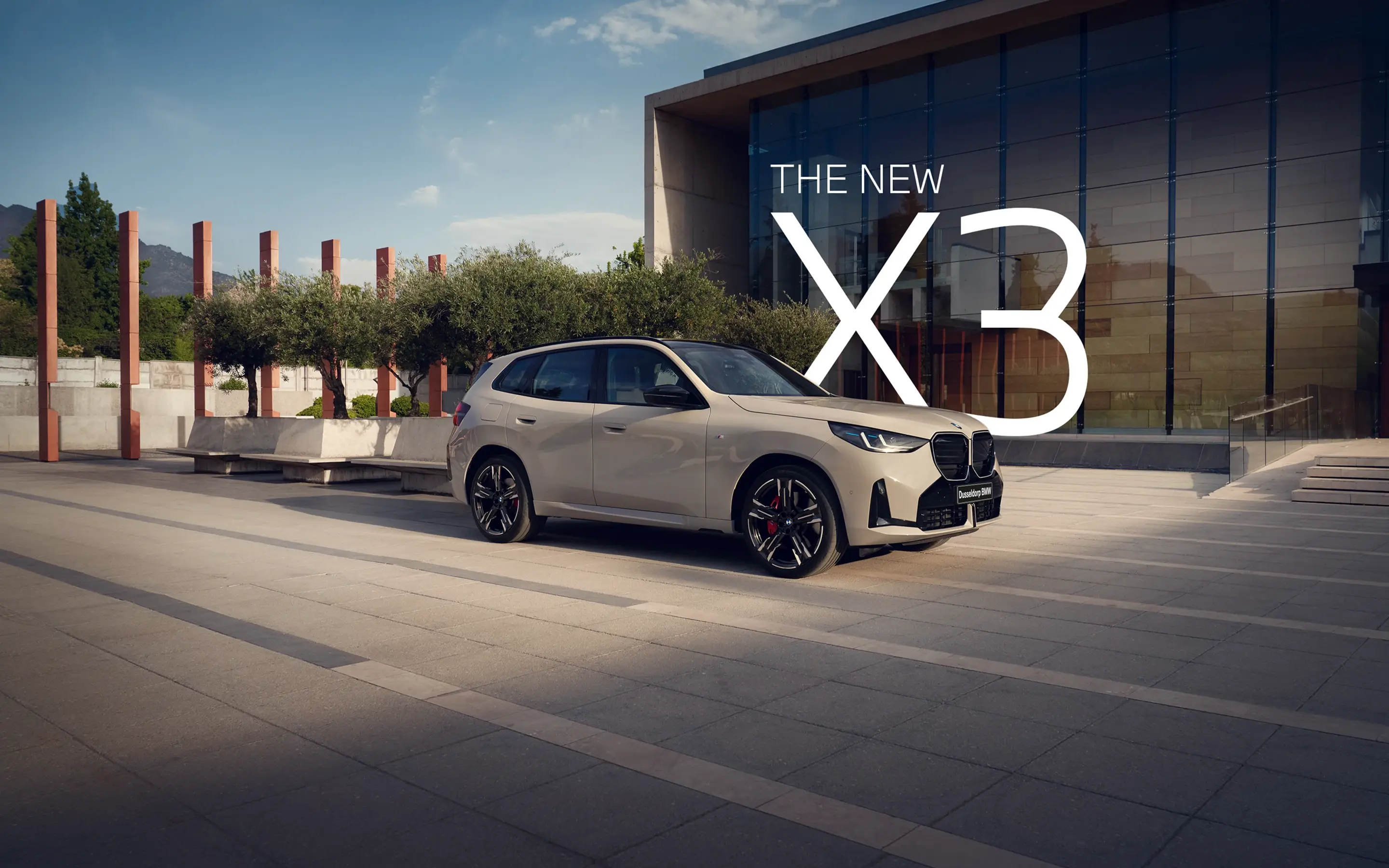 BMW X3 Header foto