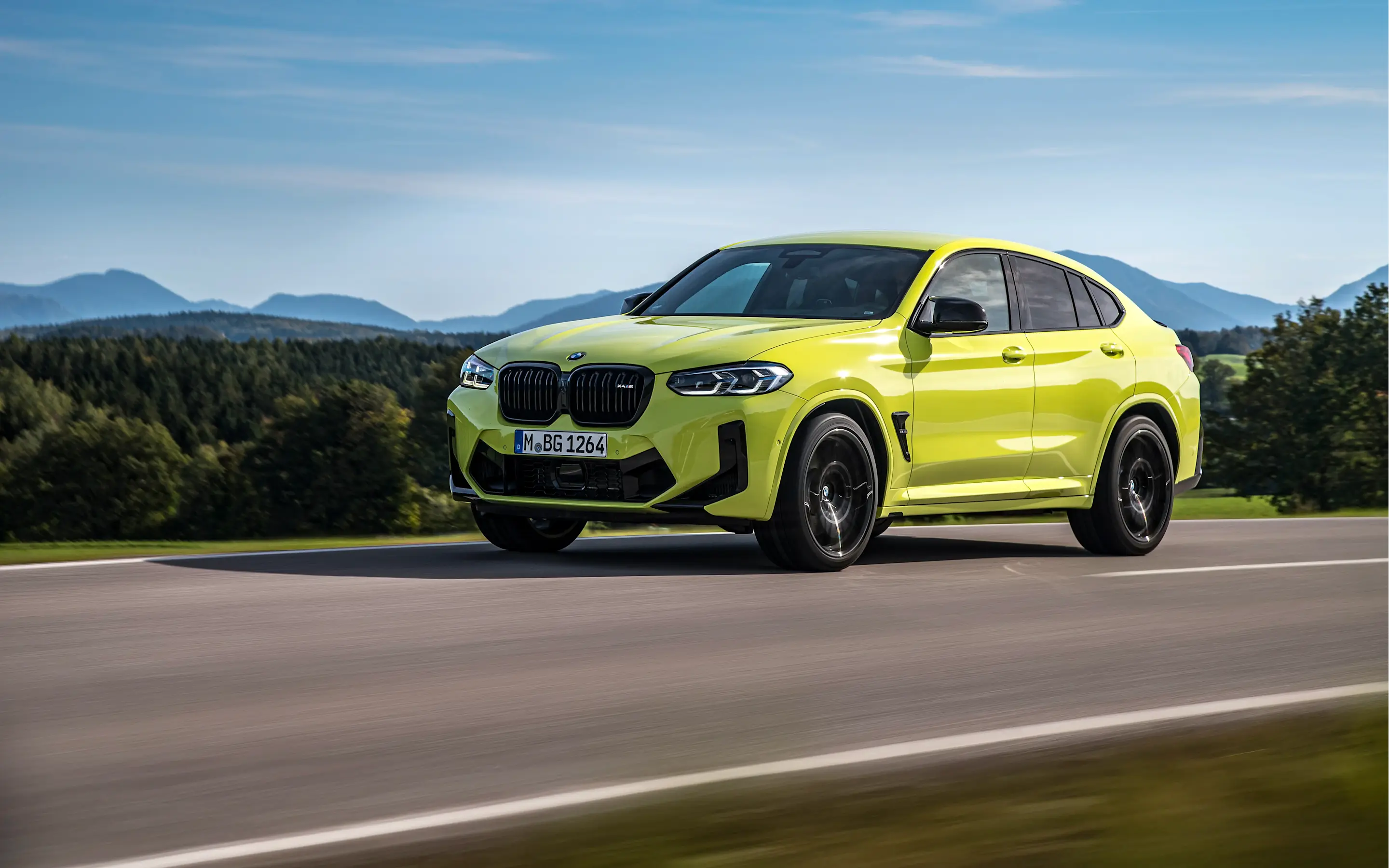 bmw_x4m_exterieur_voorkant_dusseldorp_bmw.