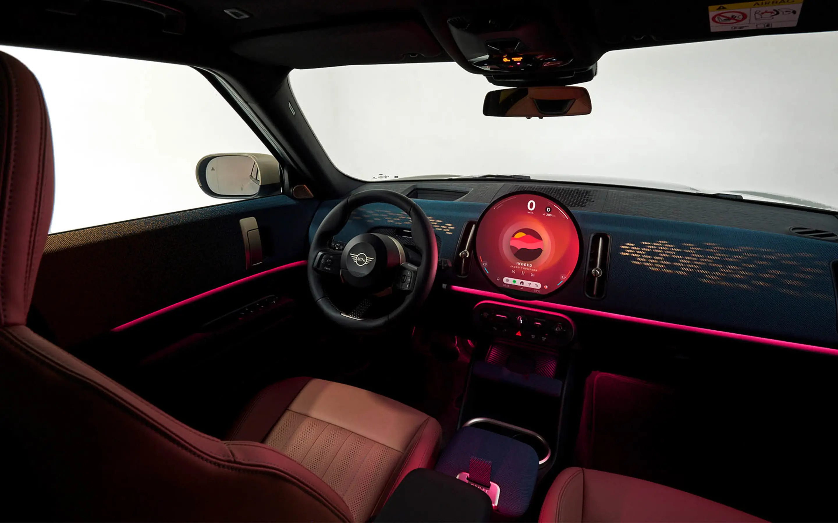 De sfeerverlichting in de MINI Countryman E