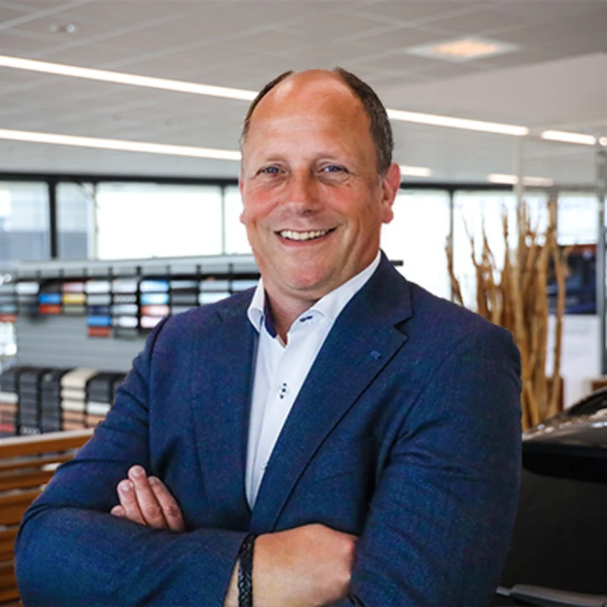 BMW - Afbeelding - Johan van Nieuwenhuijzen - Brielle