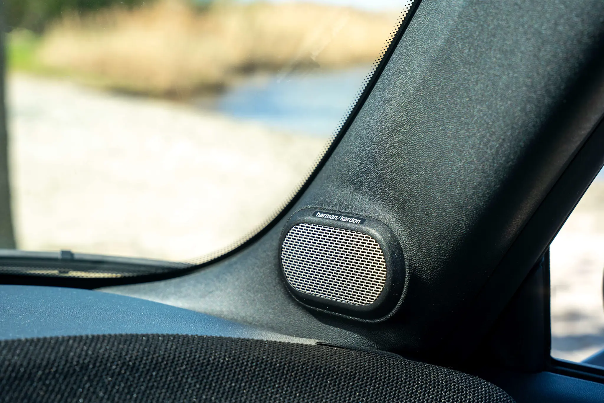 DUS03817 0012 DUS04834 11zon