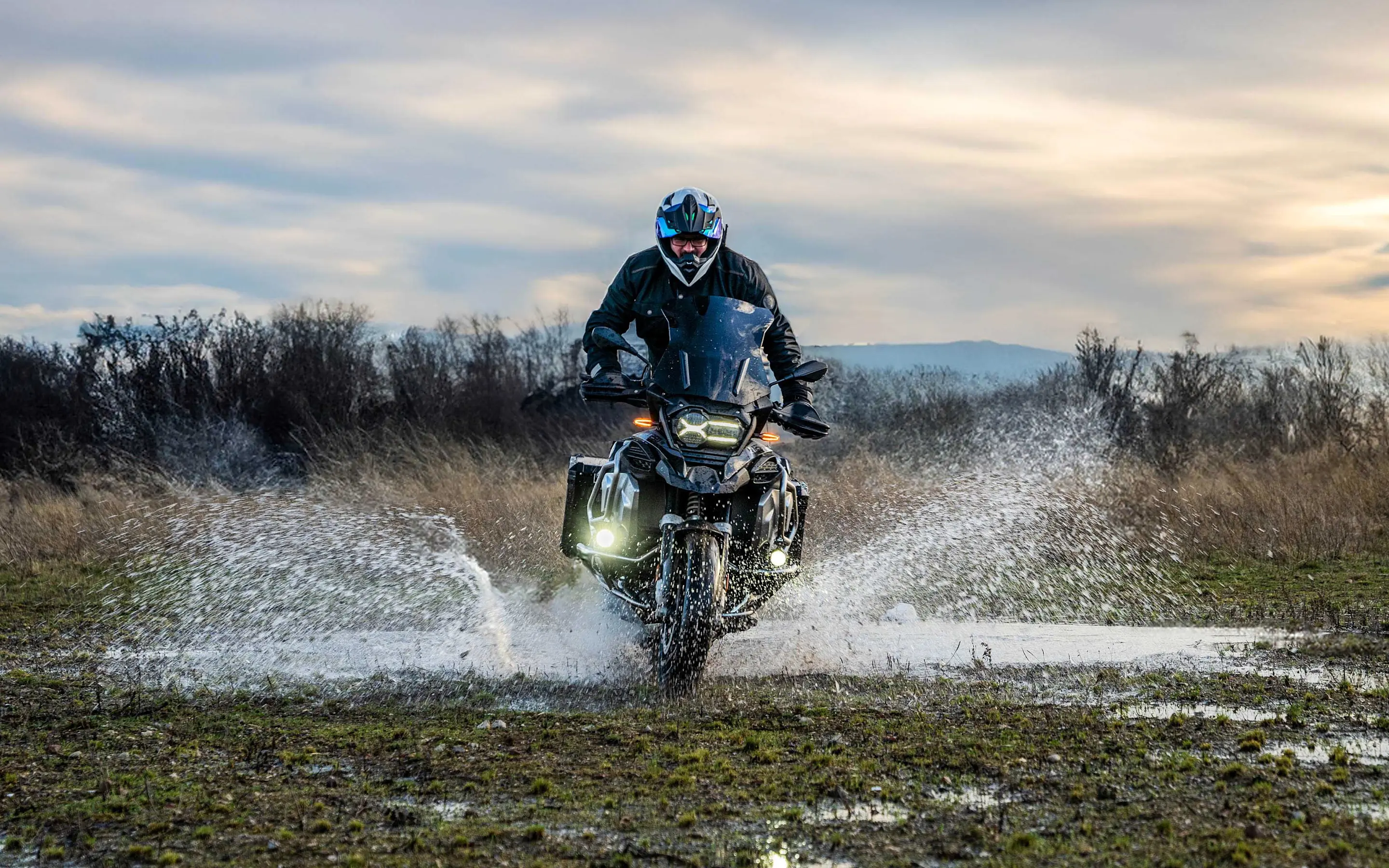 BMW R 1250 GS Adventure - Voorzijde