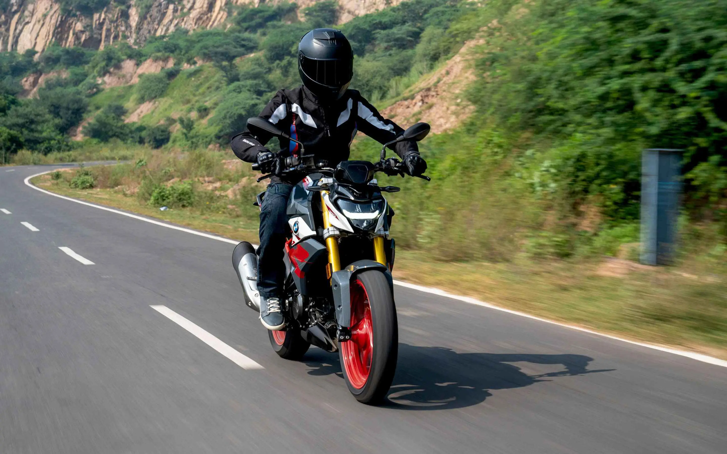 BMW G 310 R voorzijde