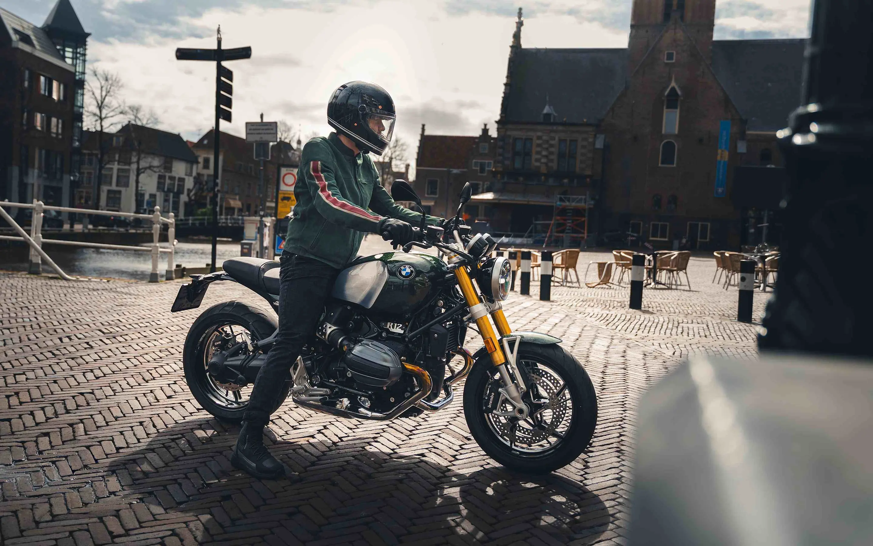 BMW R 12 nineT zijkant