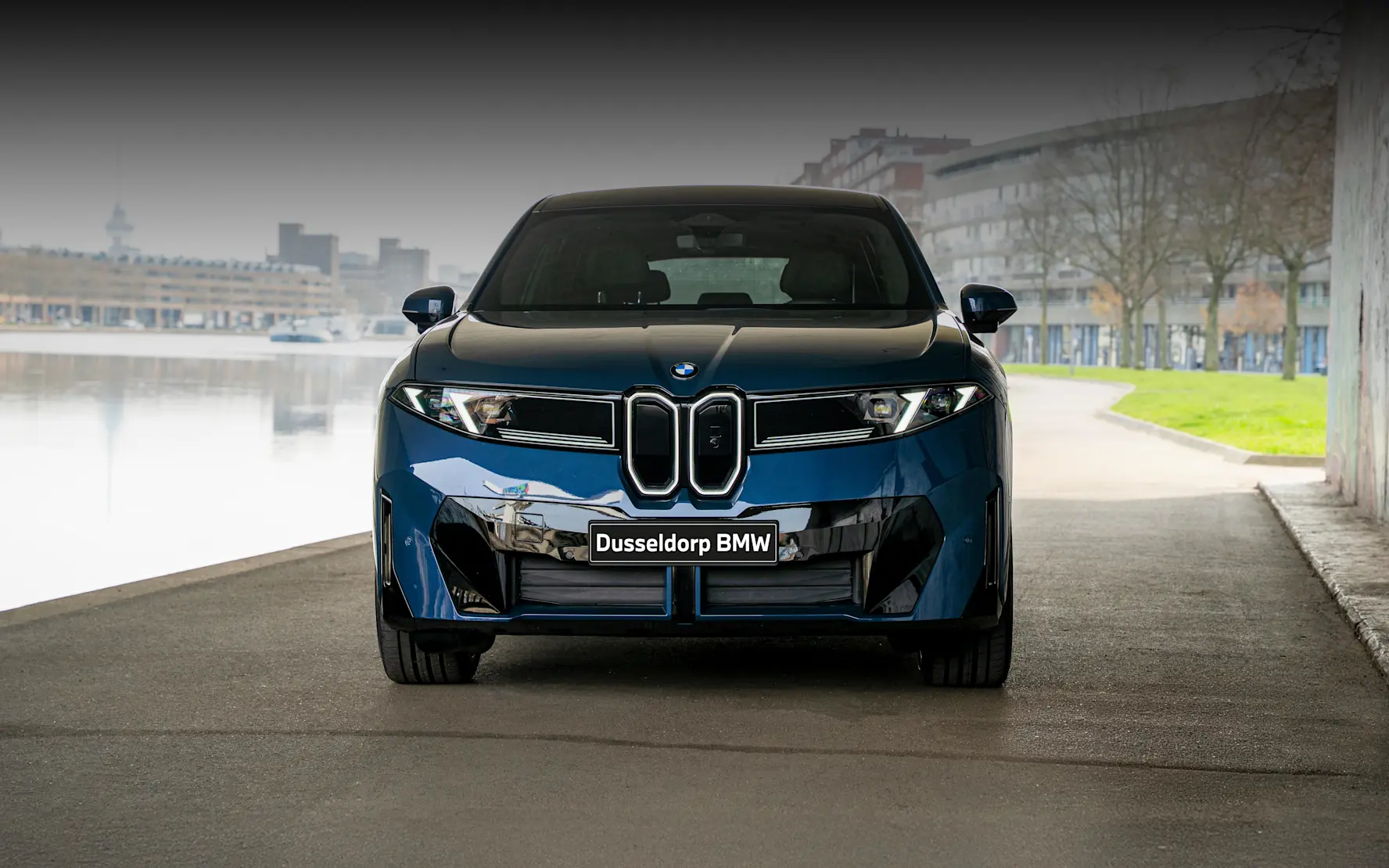 BMW - Mediapost - BMW iX3 40 - Afbeelding