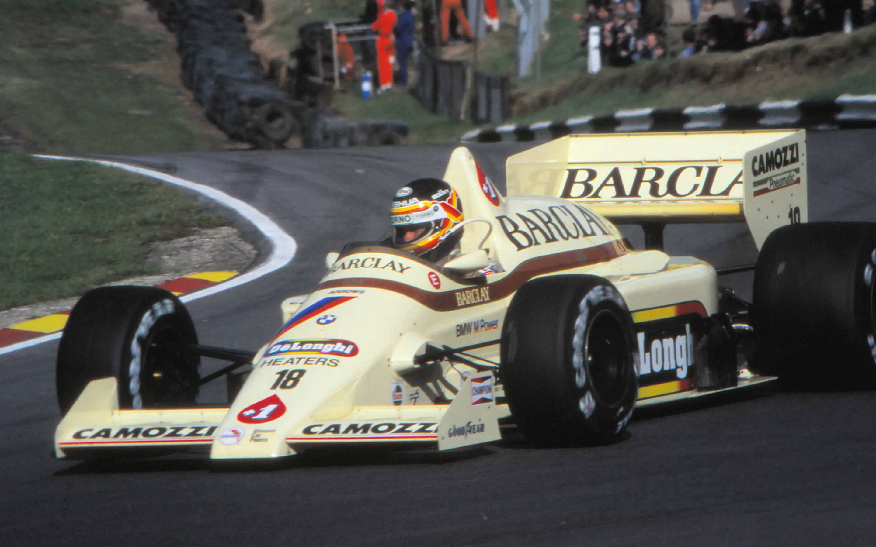 De BMW Arrows A8 Formule 1 auto