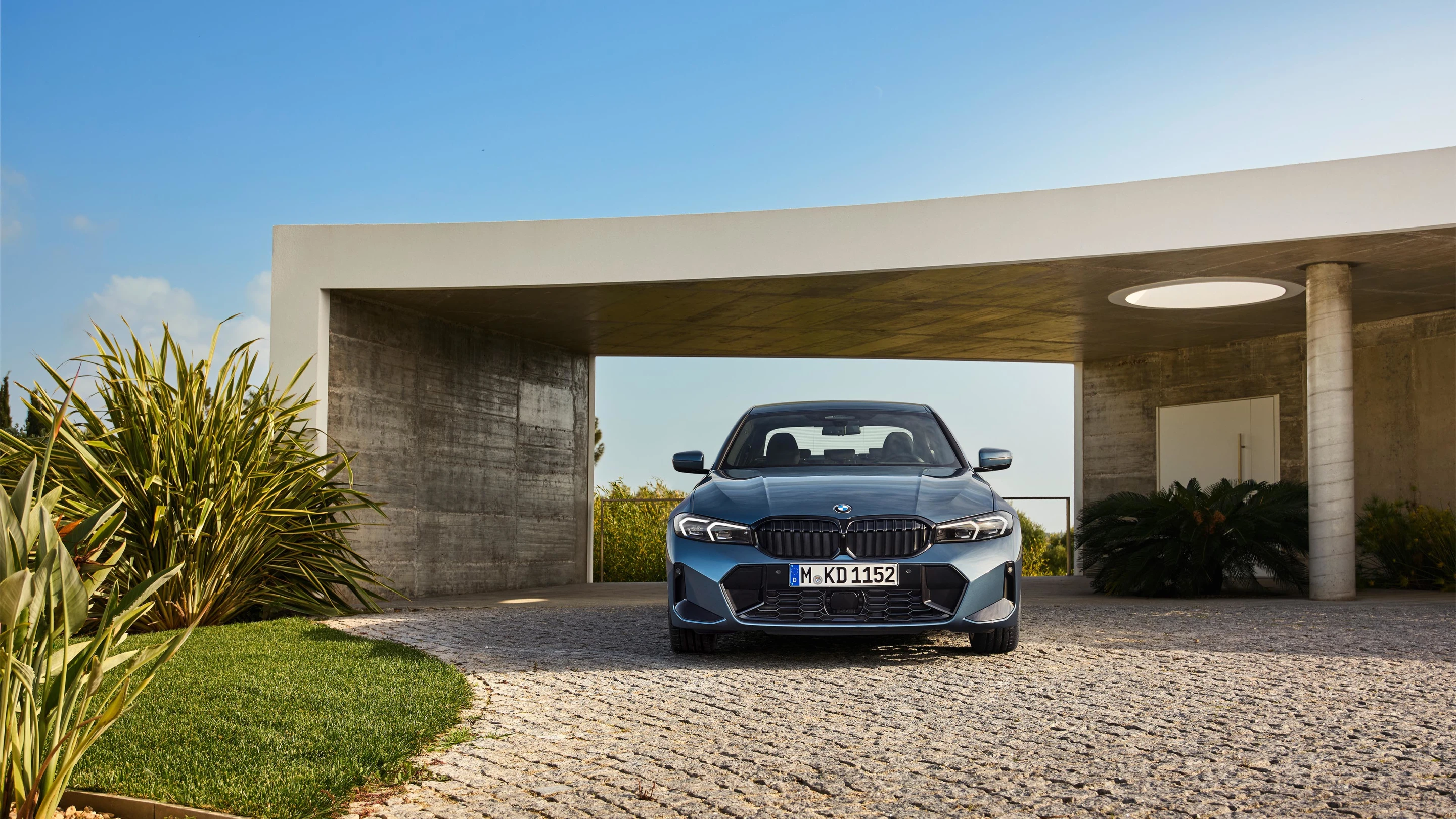 bmw_3_serie_Sedan_exterieur_dusseldorp_bmw 