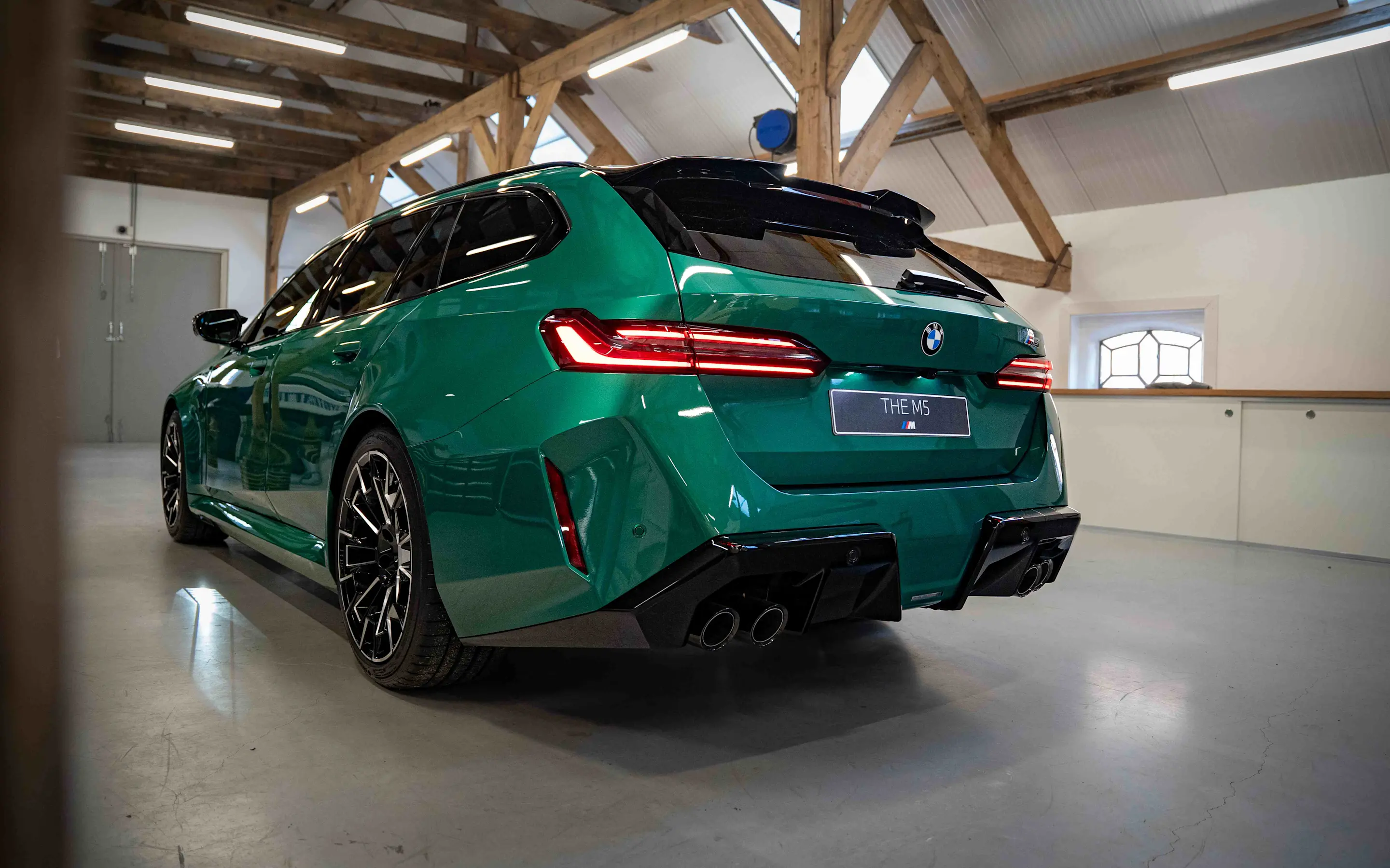 Dusseldorp BMW M5 Touring achterkant