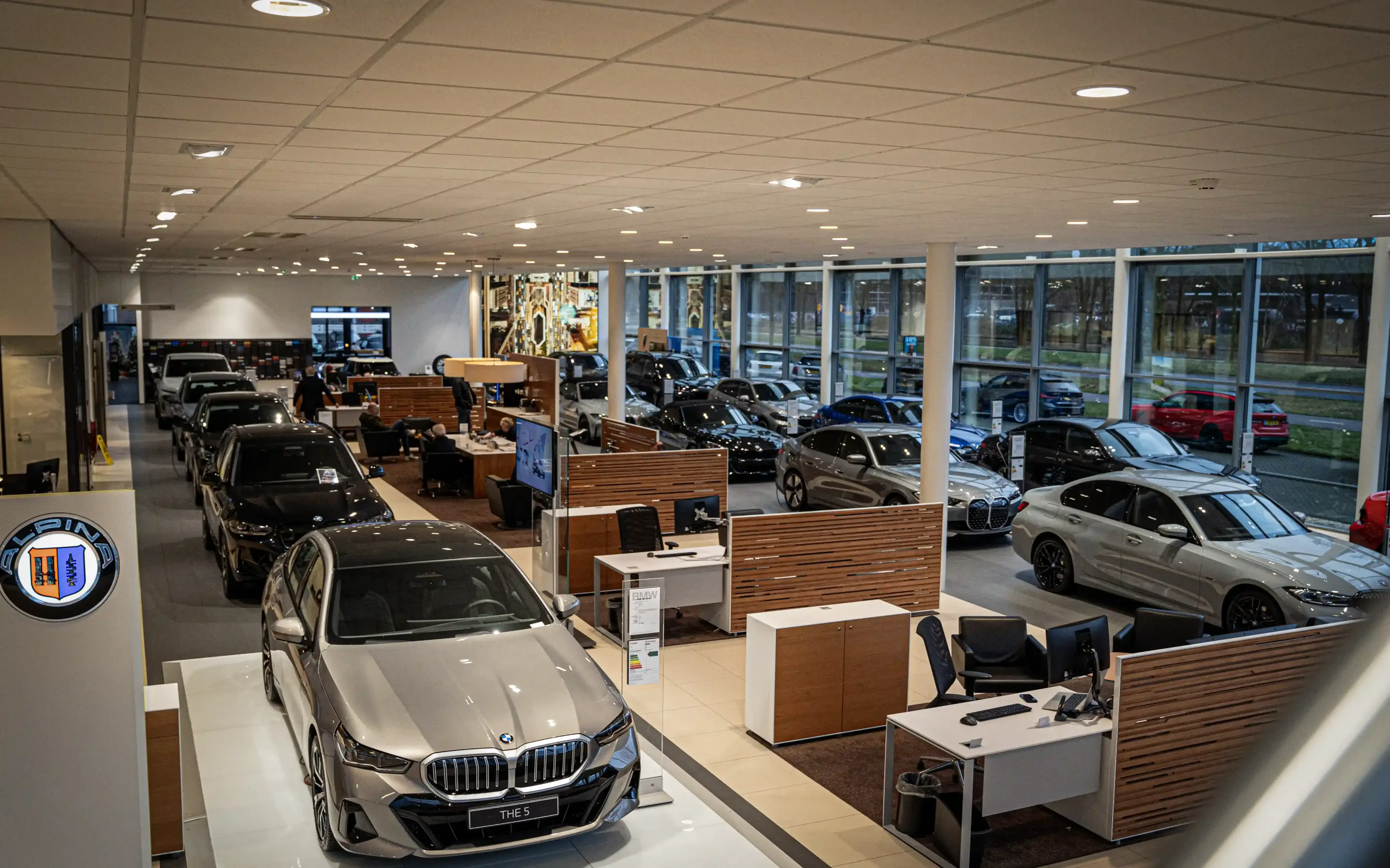 BMW - Afbeelding - Vestiging - Binnenkant