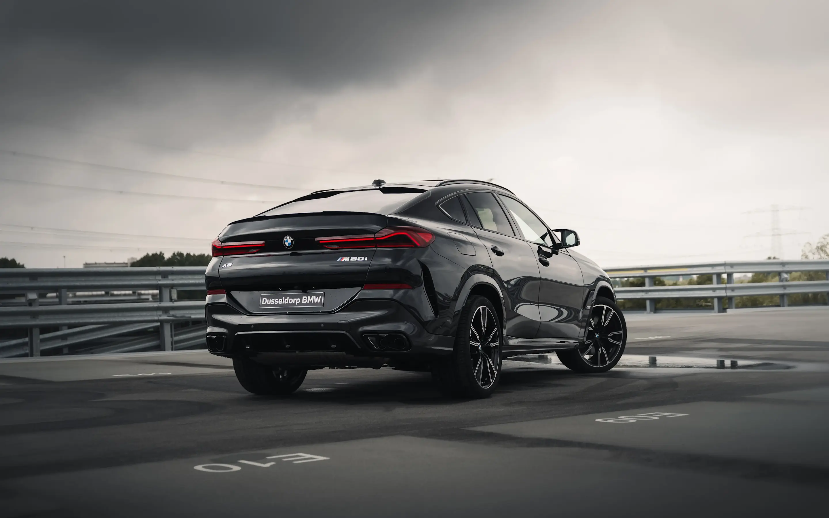 BMW X6 Exterieur achterkant Dusseldorp BMW