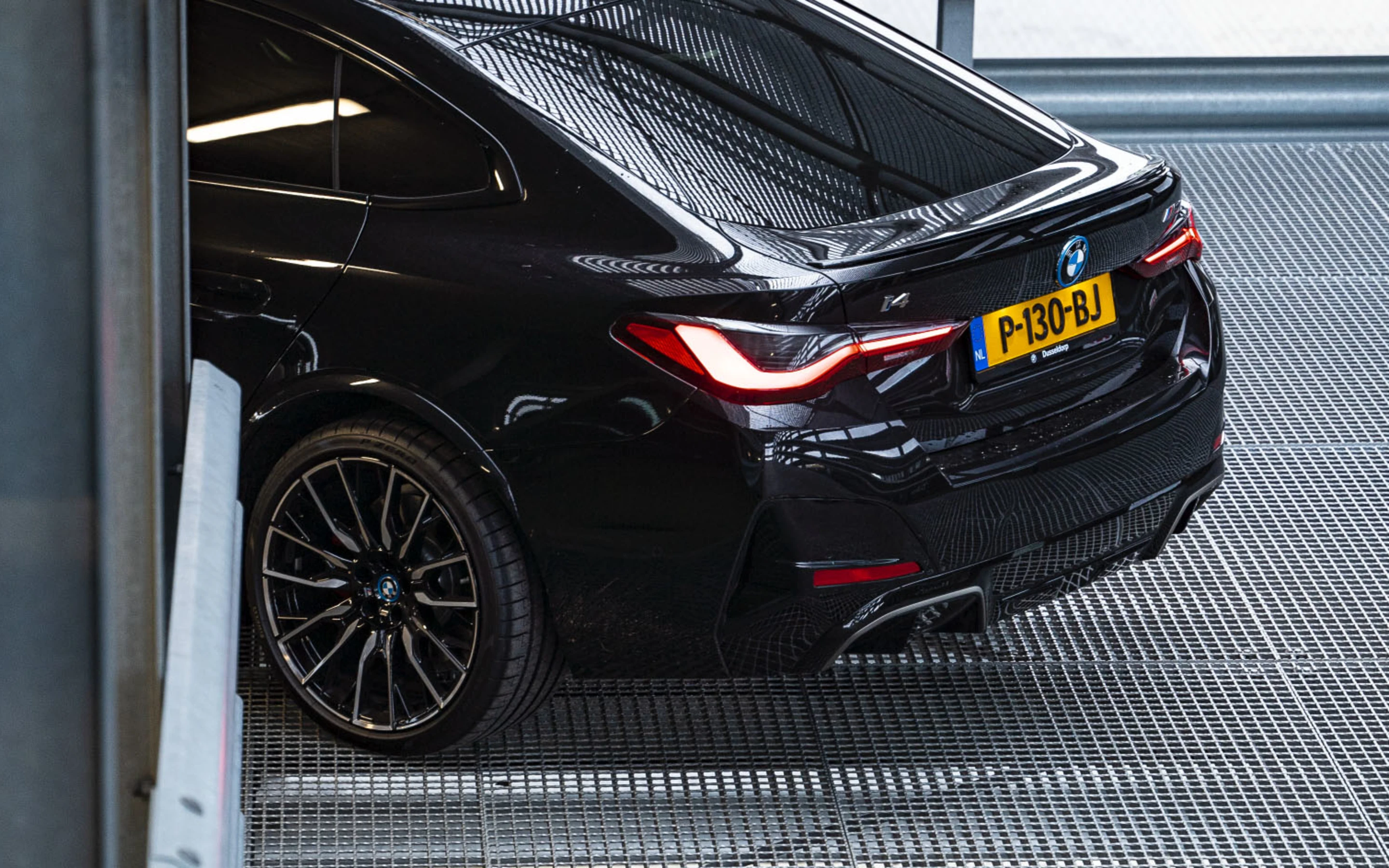 Waarom Dusseldorp Carlease? BMW i4.