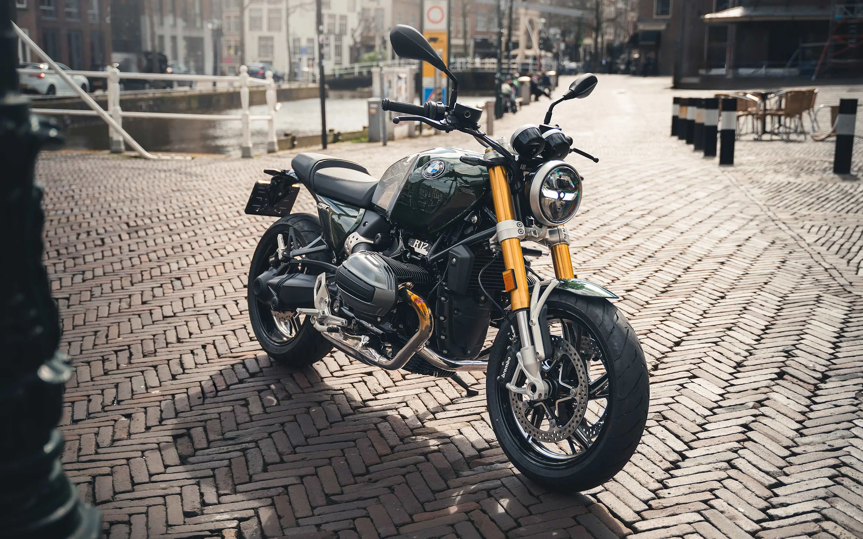 Voorzijde BMW R 12 nineT