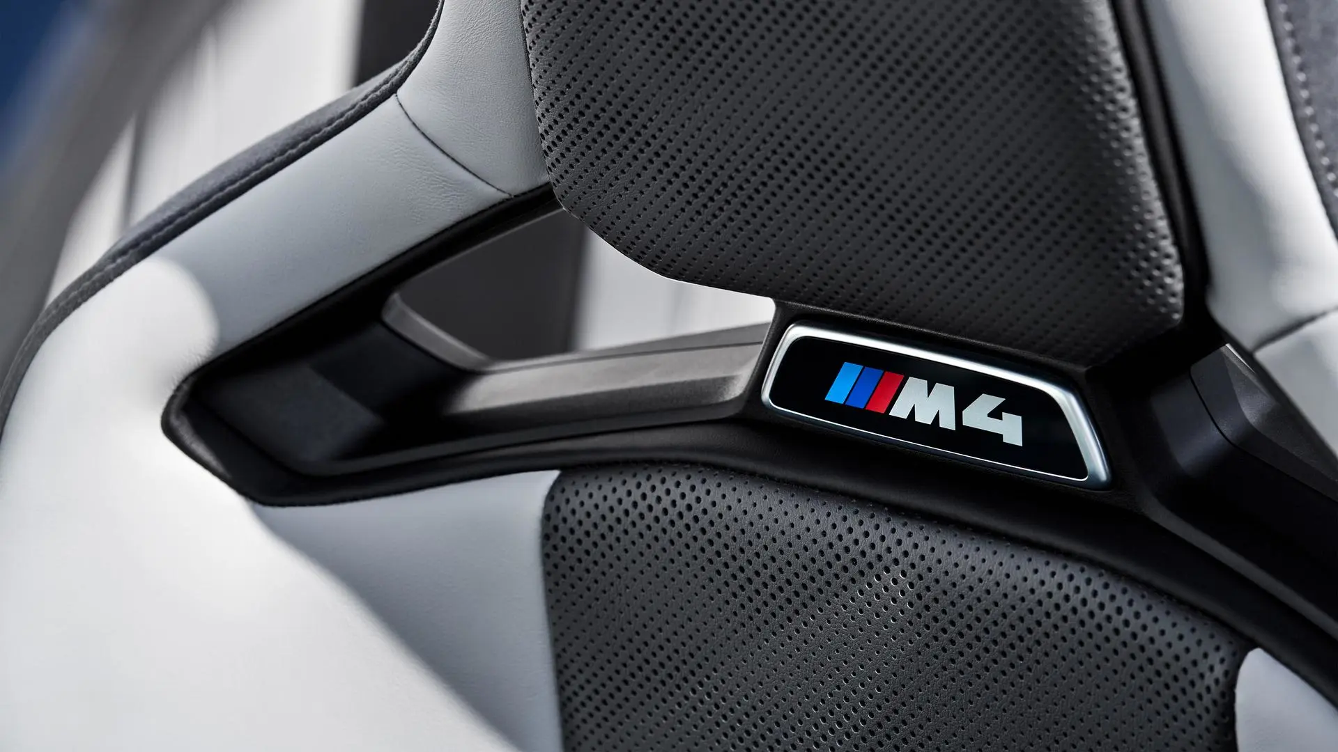 bmw_M4_Cabrio_interieur_dusseldorp_bmw