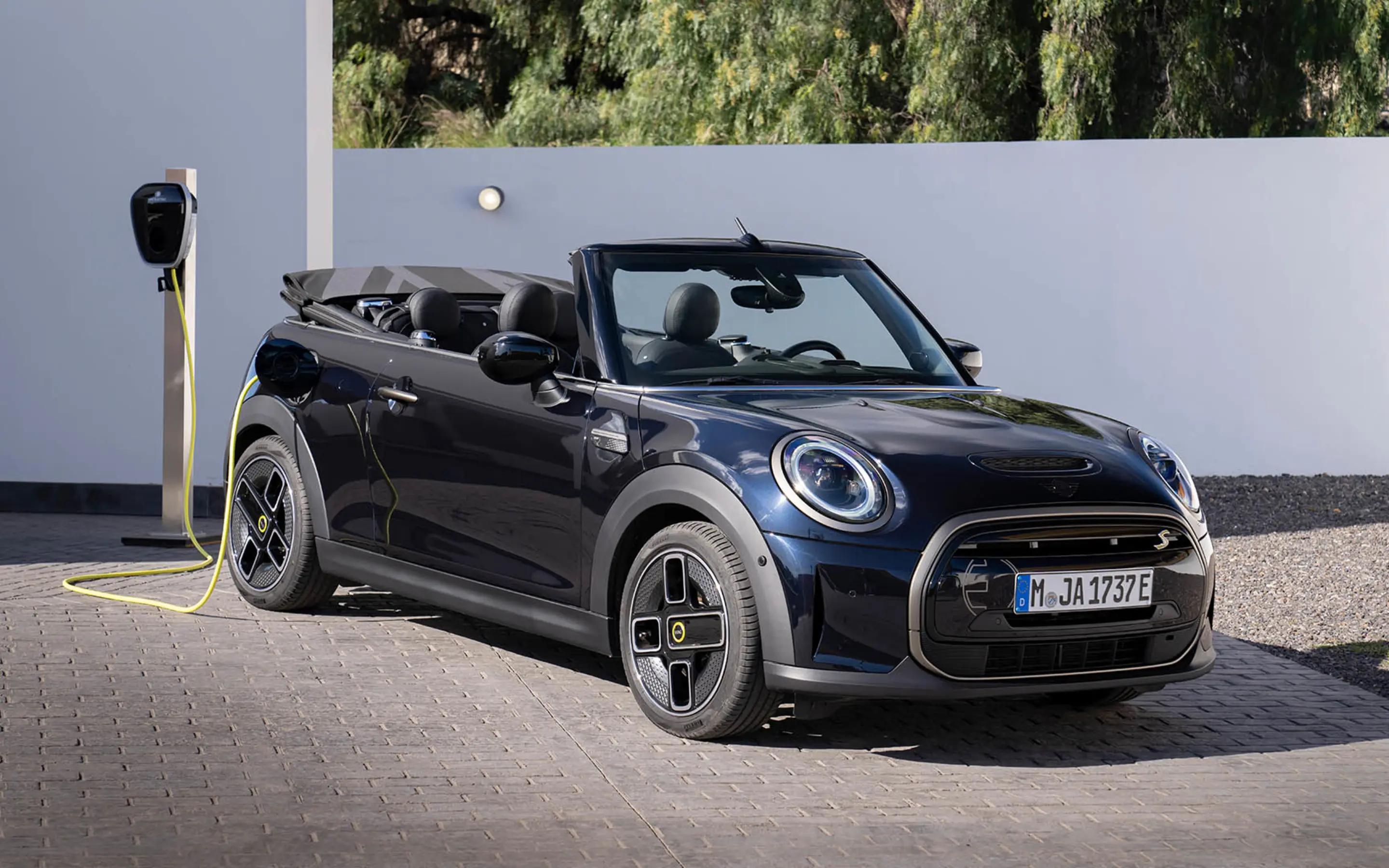 MINI Cabrio Electric Exterieur