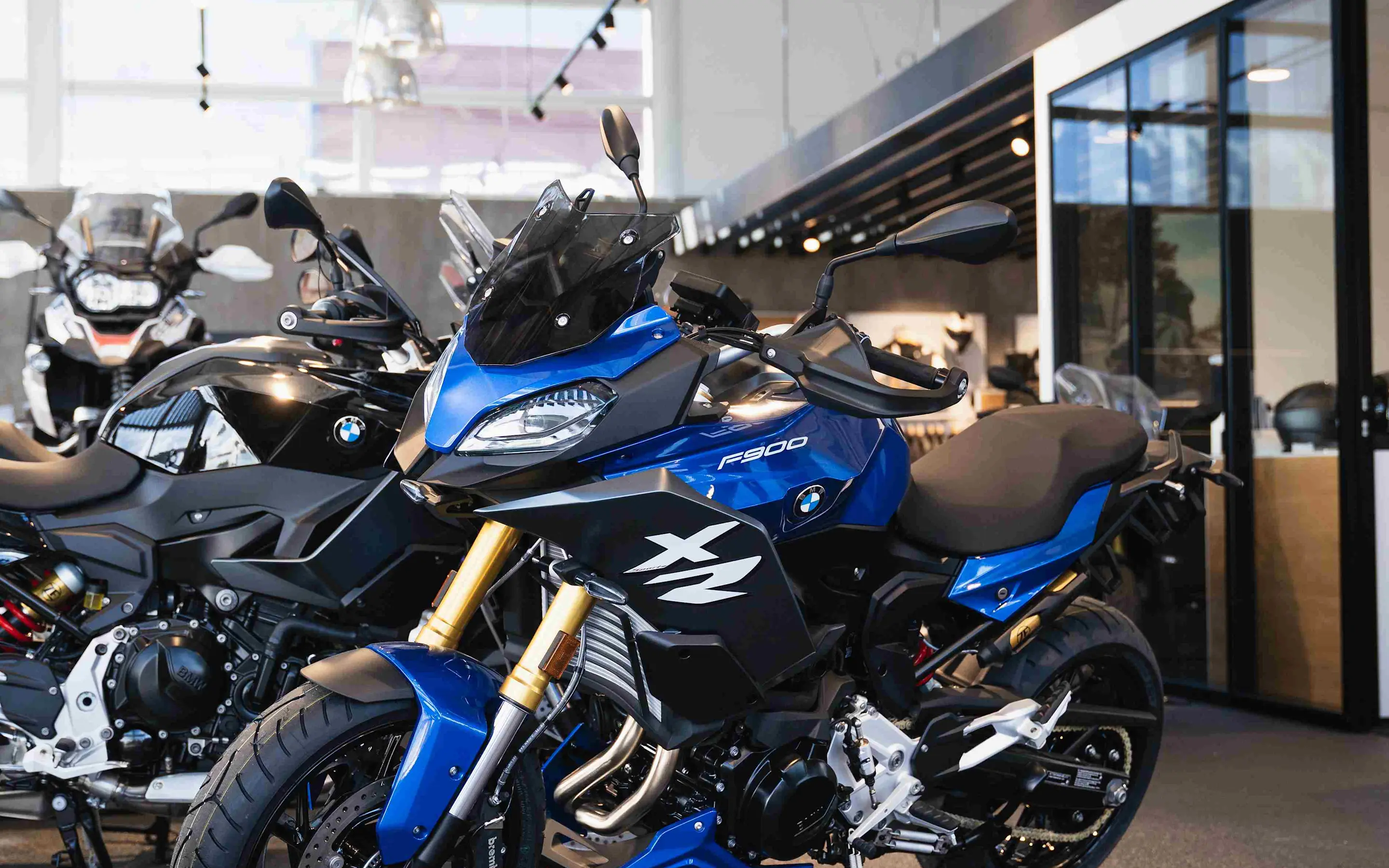 BMW F 900 XR - DESIGN - VOORZIJDE - AFBEELDING