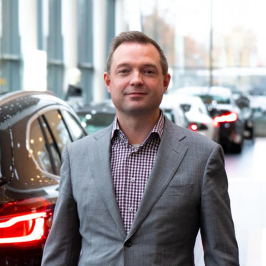 BMW - Afbeelding - Peter Wibbelink - sales