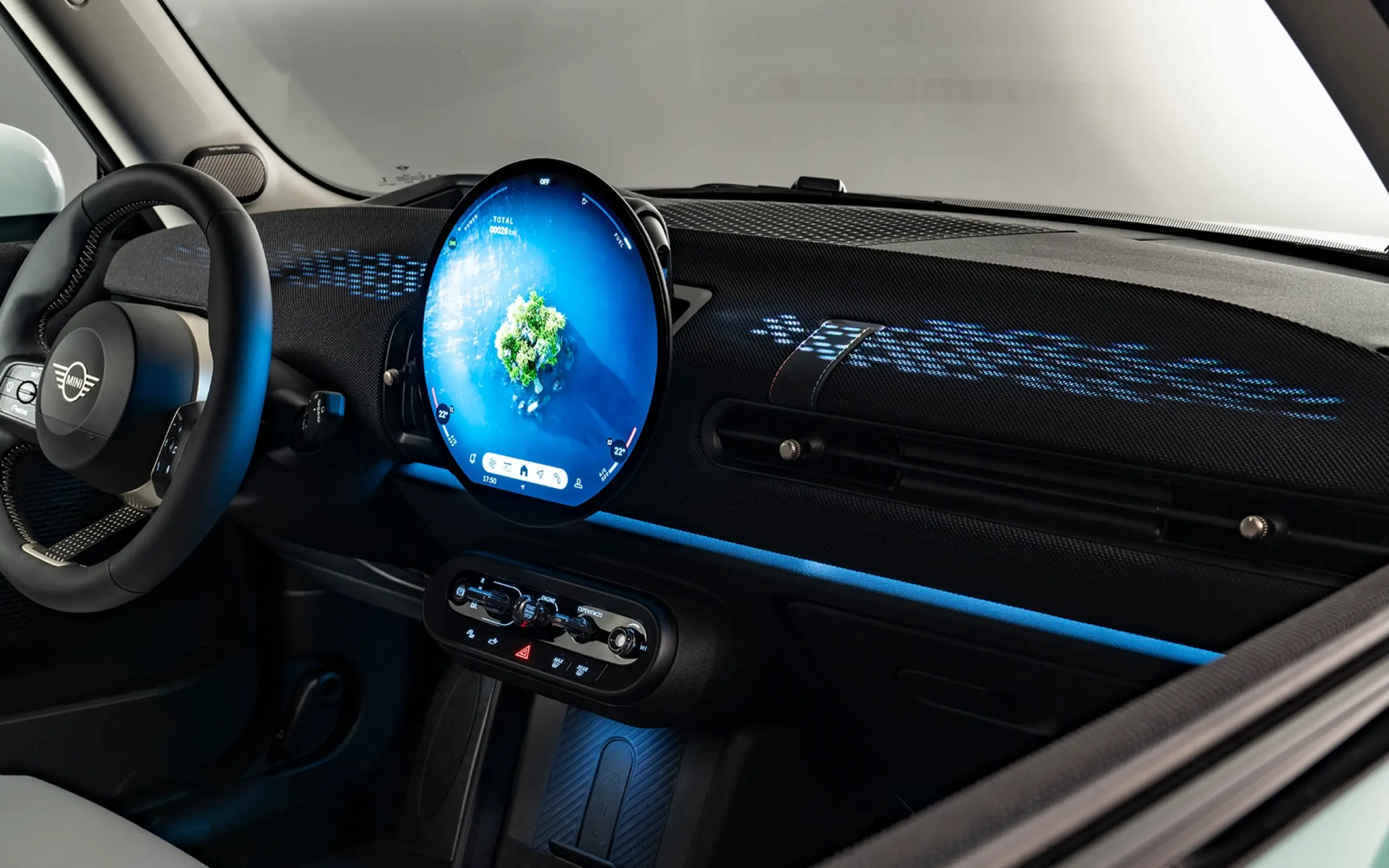 Ontdek het interieur van de nieuwe MINI Cooper 3-deurs bij Dusseldorp MINI