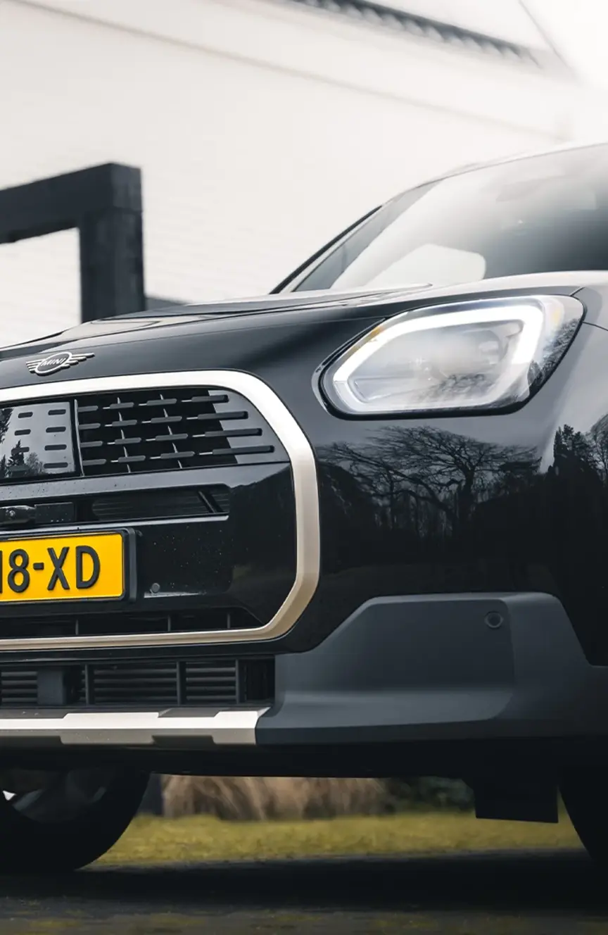 MINI Countryman - Voorzijde