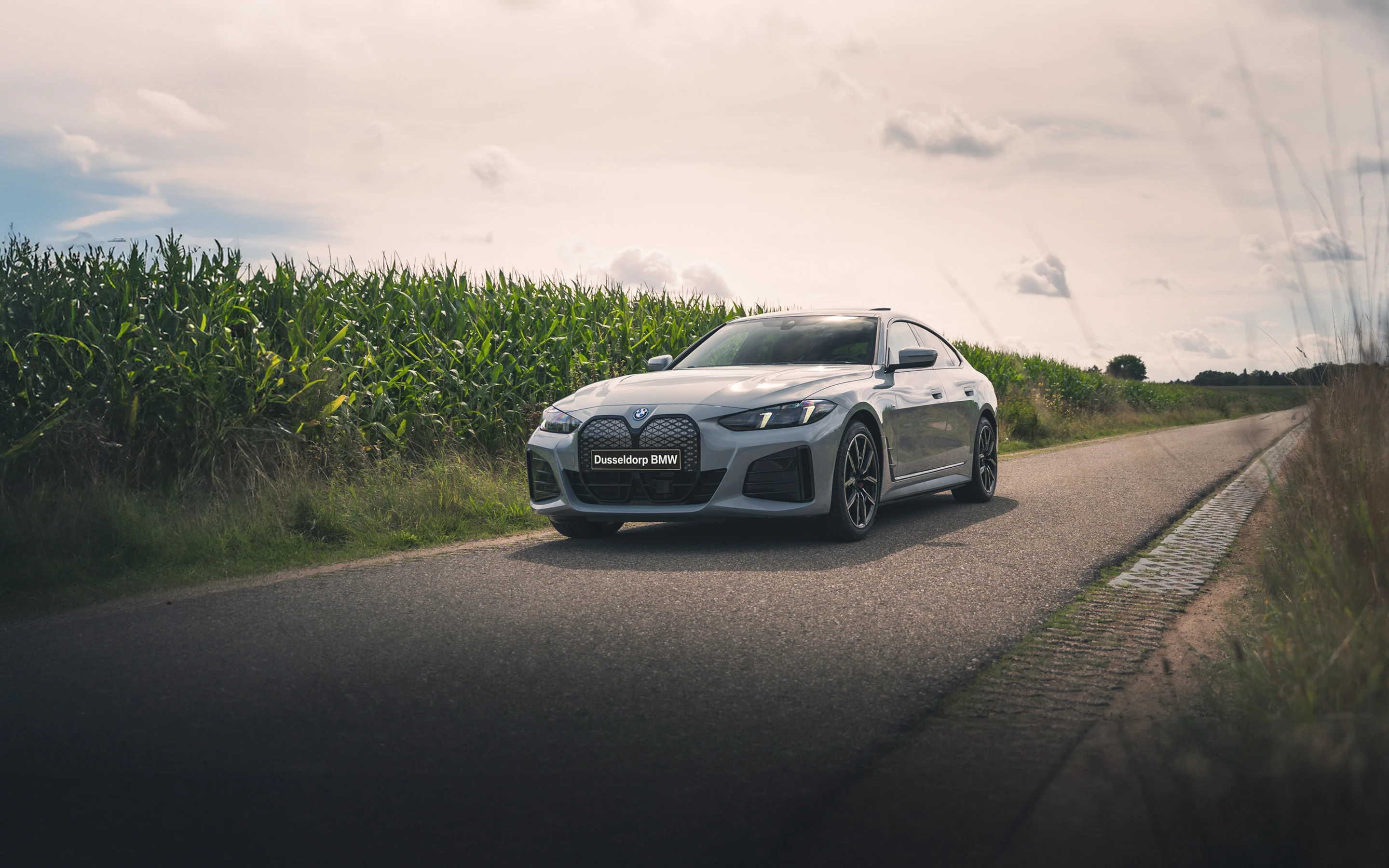 Dusseldorp BMW i4 M50