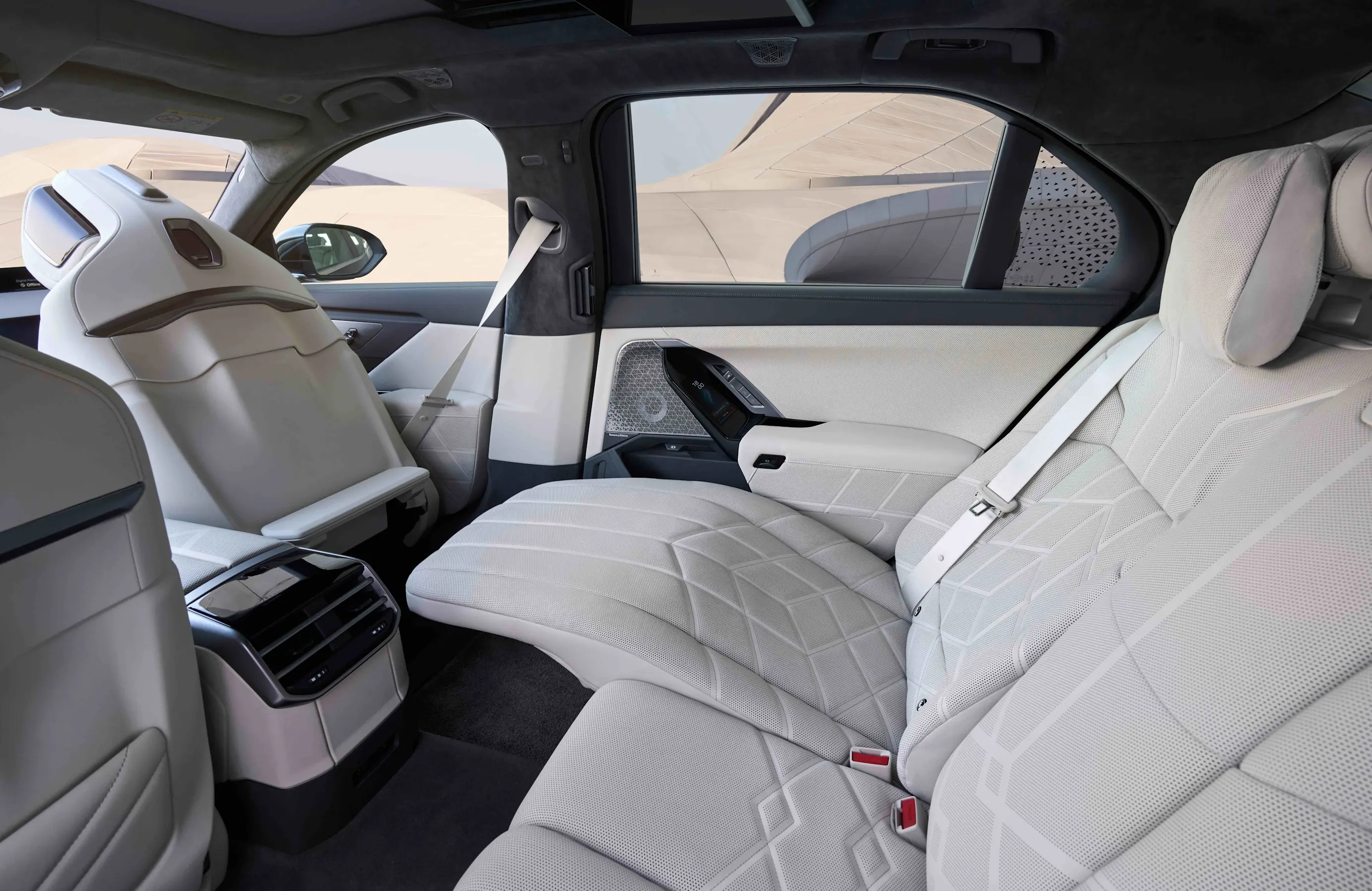 BMW 7 Serie Sedan - Interieur - Achterin - nieuw