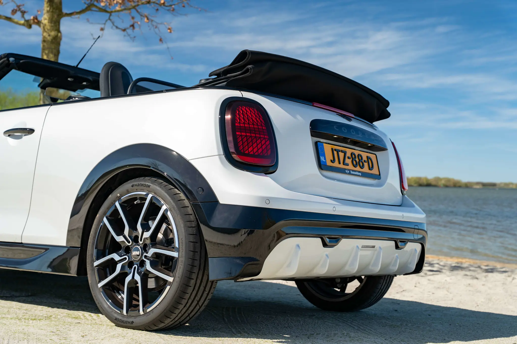 DUS03817 0015 DUS04803 11zon