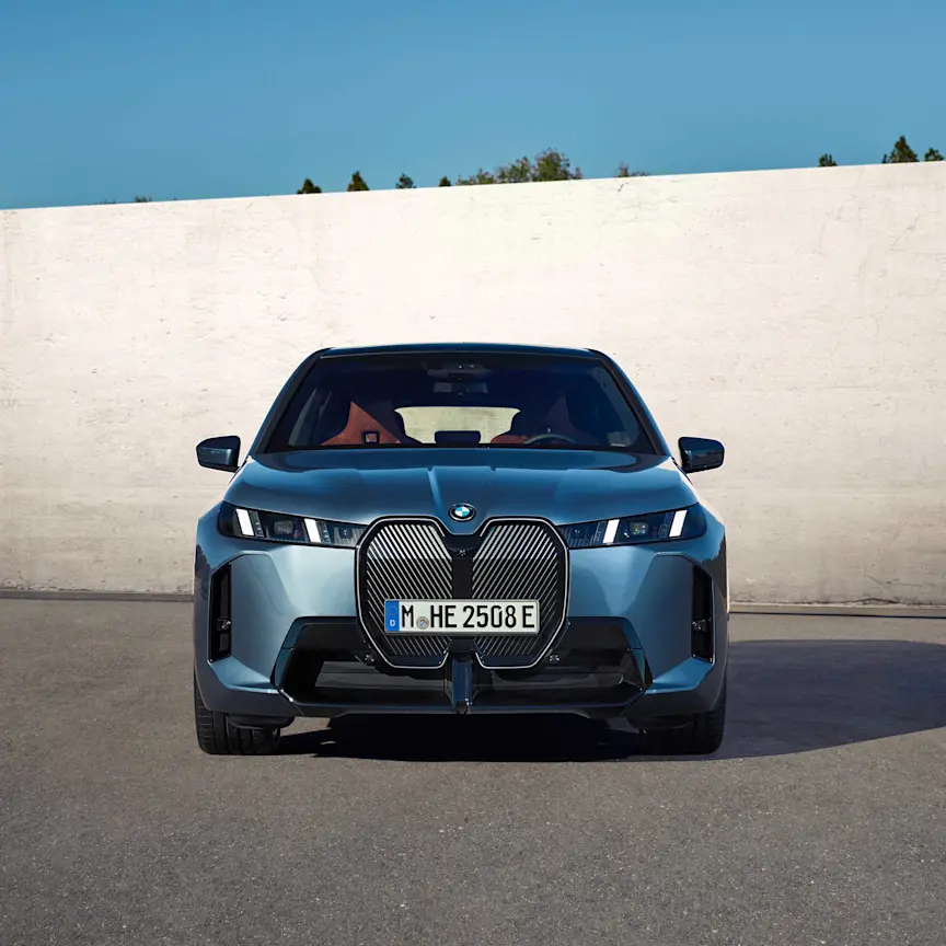BMW iX