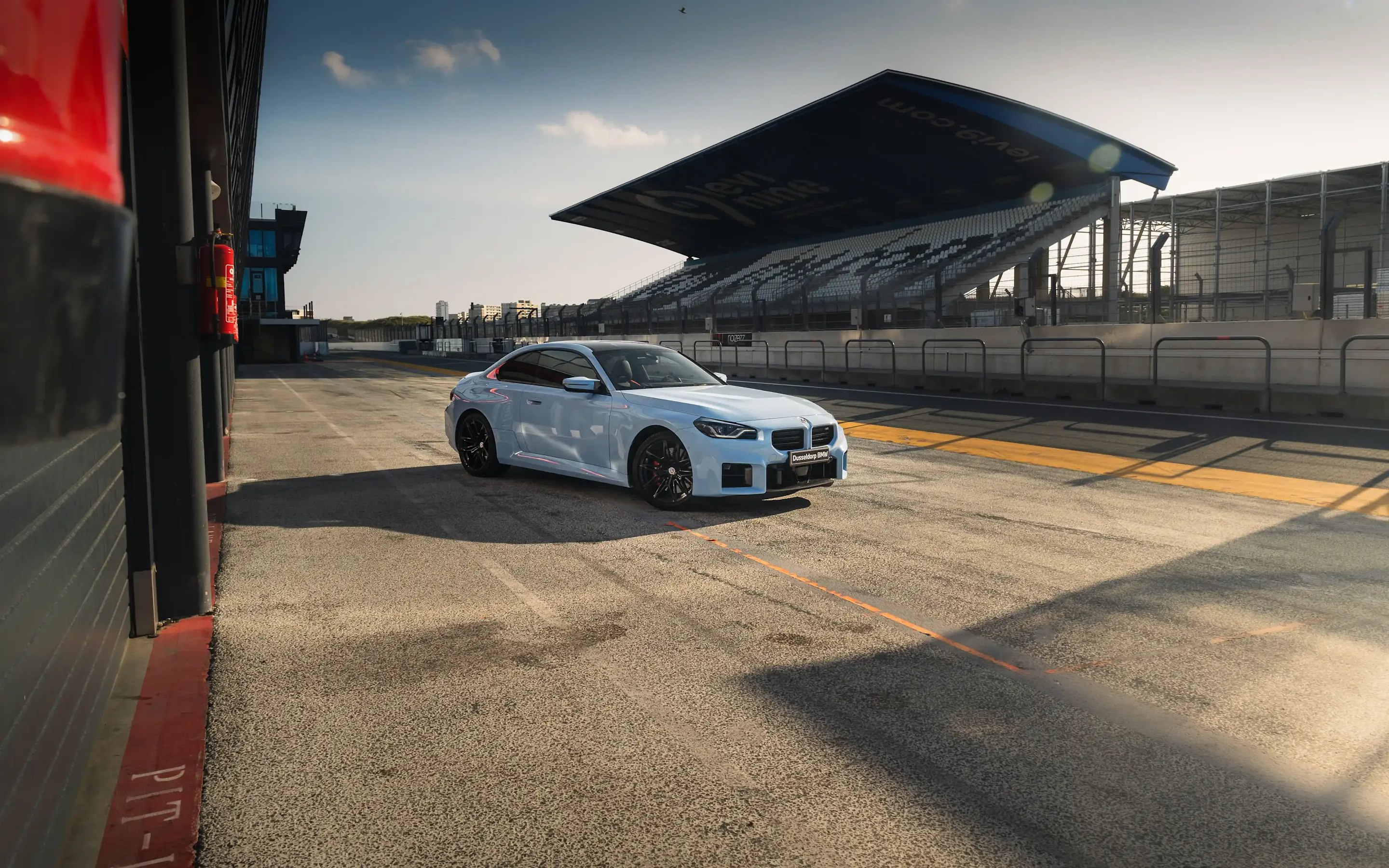 bmw_M2_Coupe_Competition_exterieur_dusseldorp_bmw