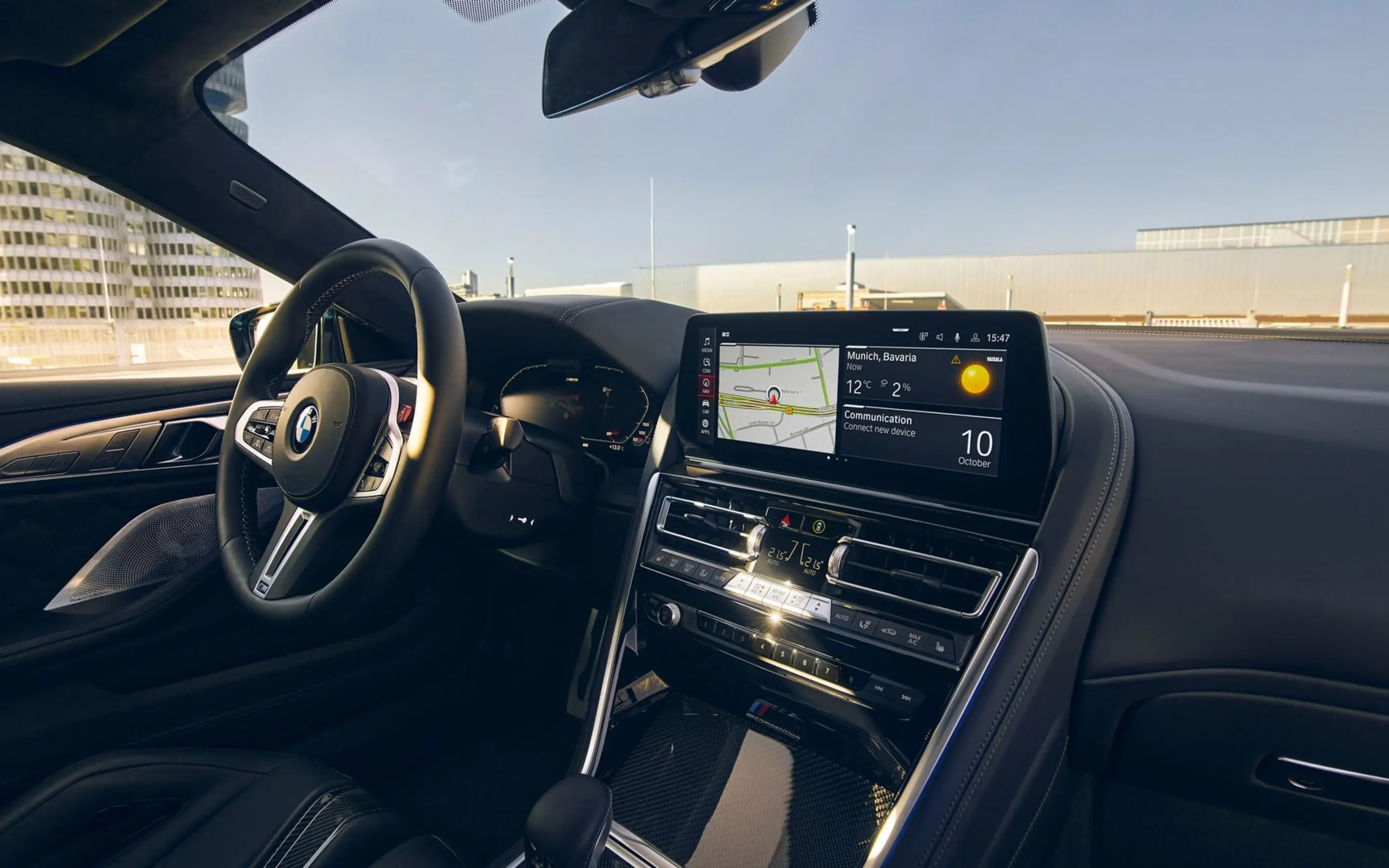 bmw_M8_Coupé_interieur_dusseldorp_bmw