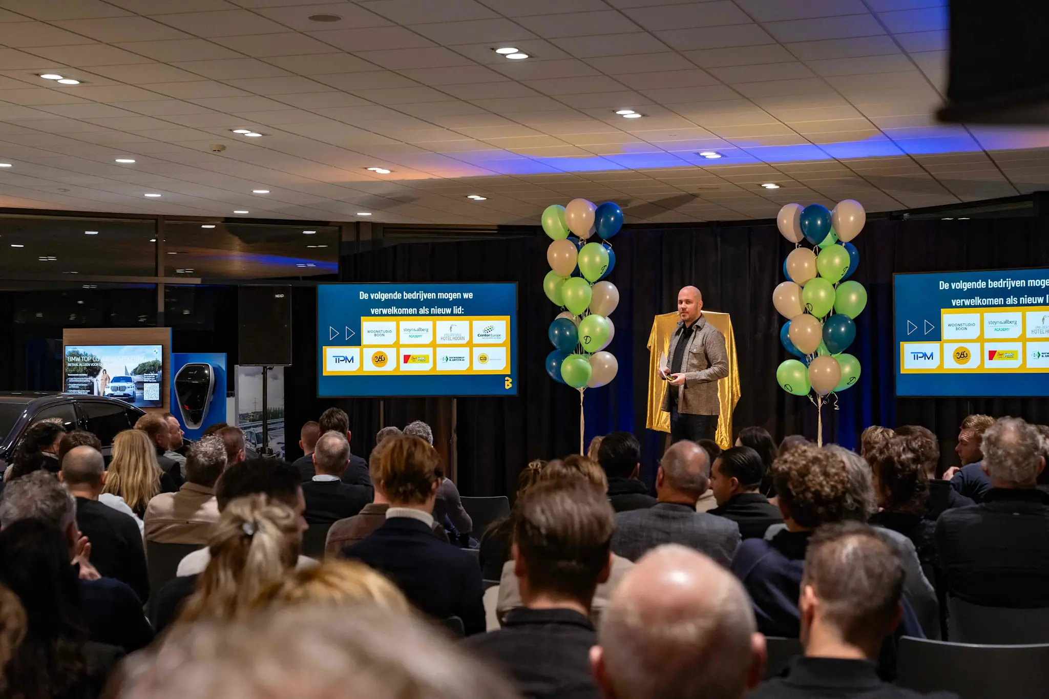 In to Business Hoorn 0005 DSC00038 11zon