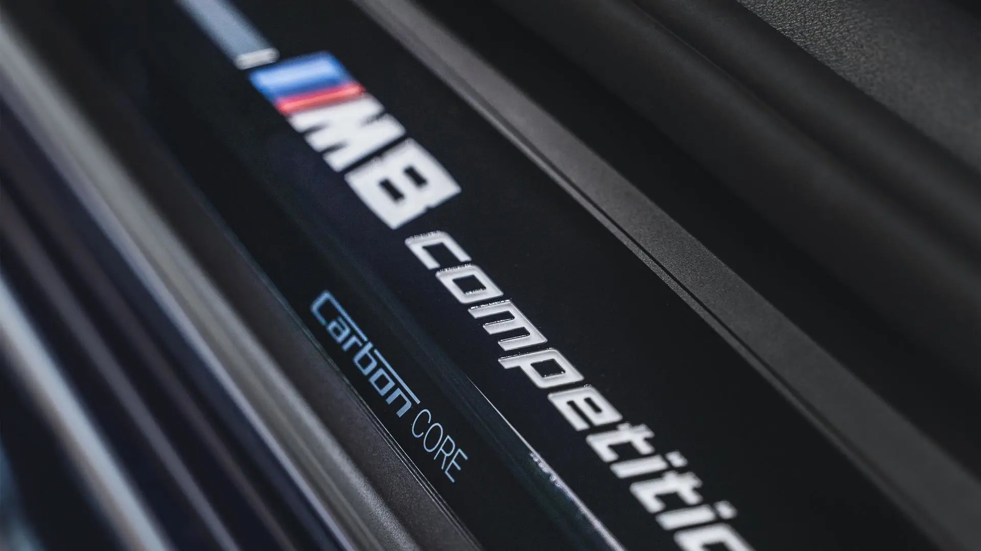 bmw_M8_Cabrio_interieur_dusseldorp_bmw