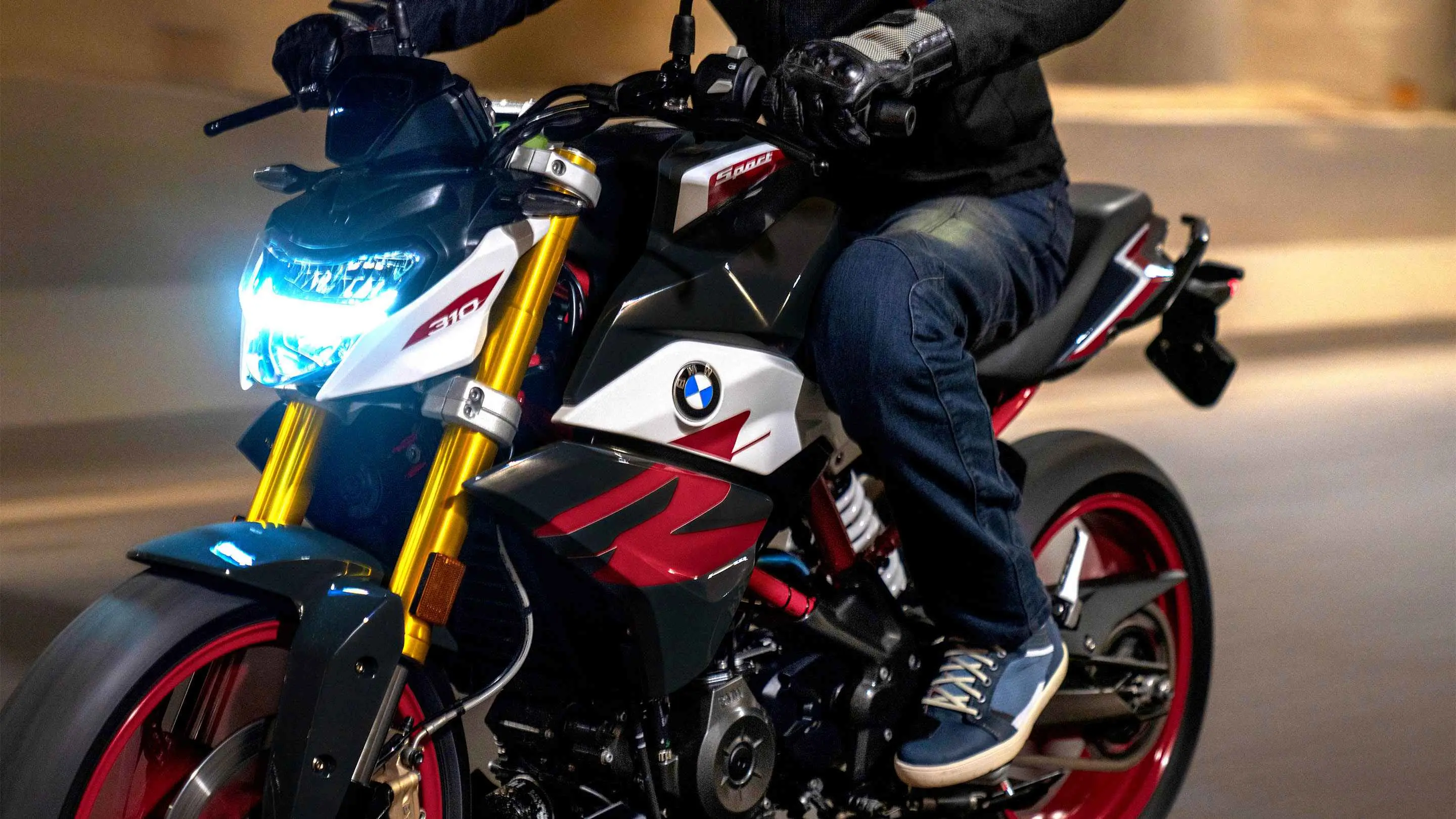 Details van de BMW G 310 R