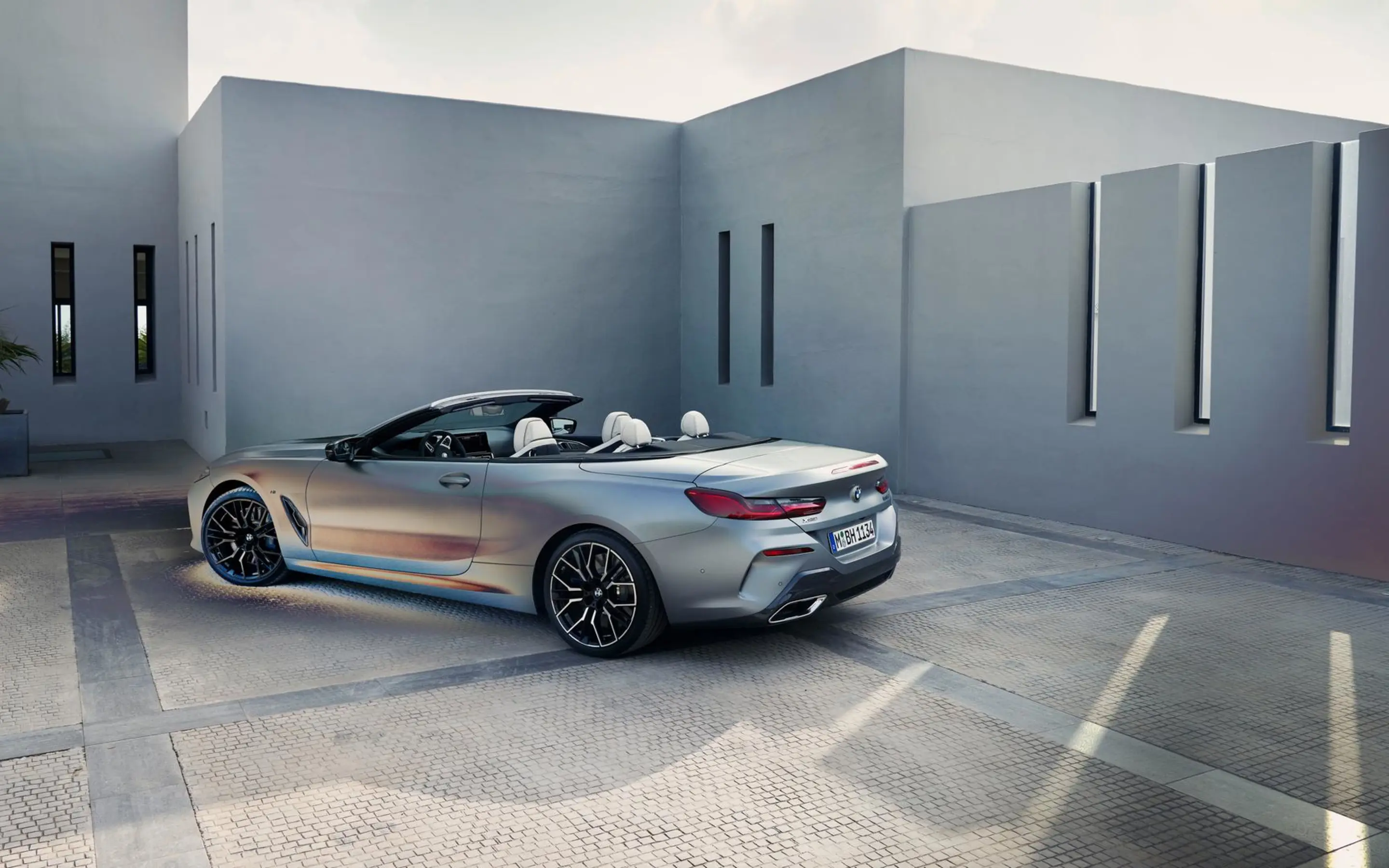 bmw_8_serie_Cabrio_exterieur_dusseldorp_bmw