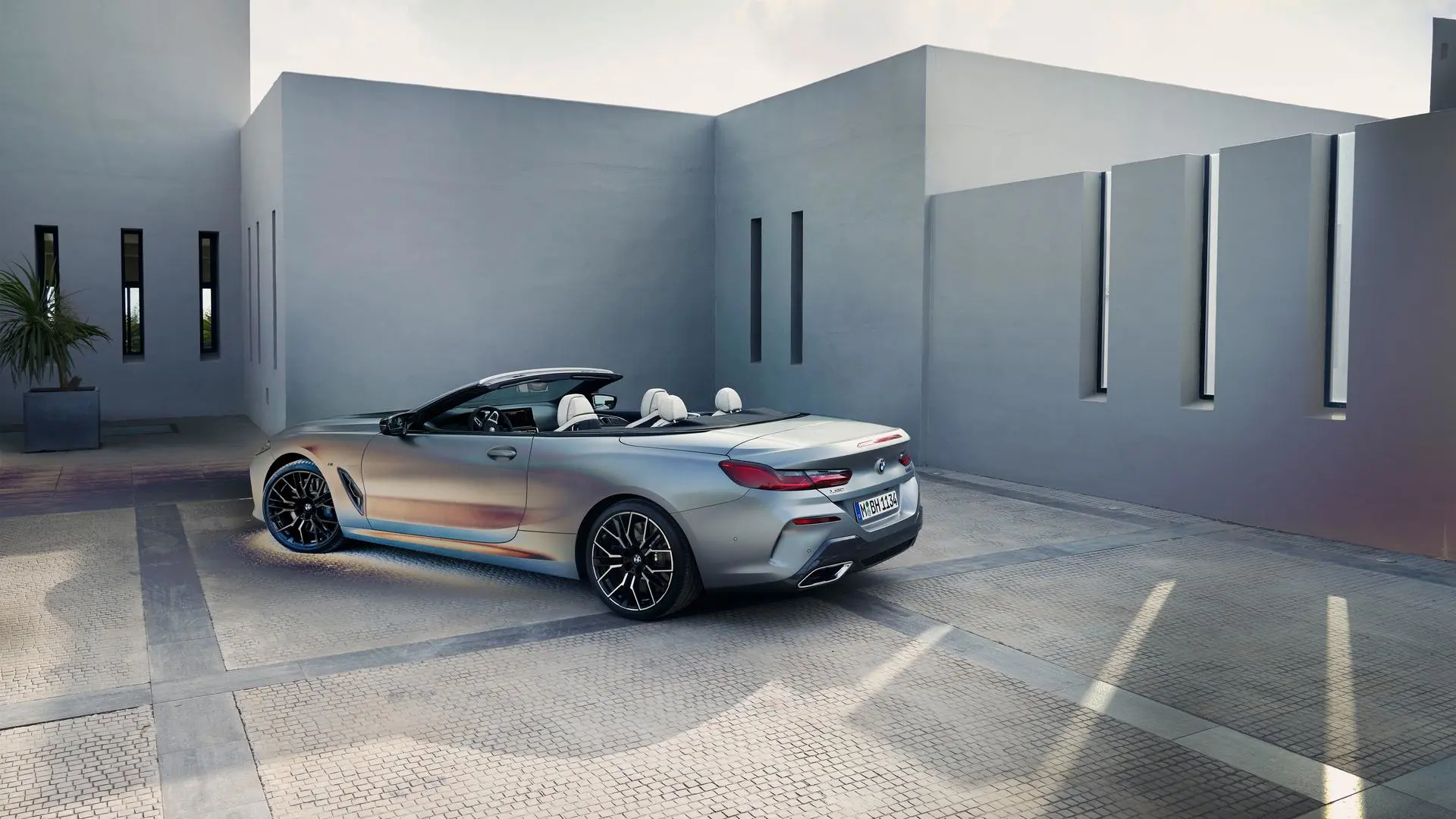 bmw_8_serie_Cabrio_exterieur_dusseldorp_bmw