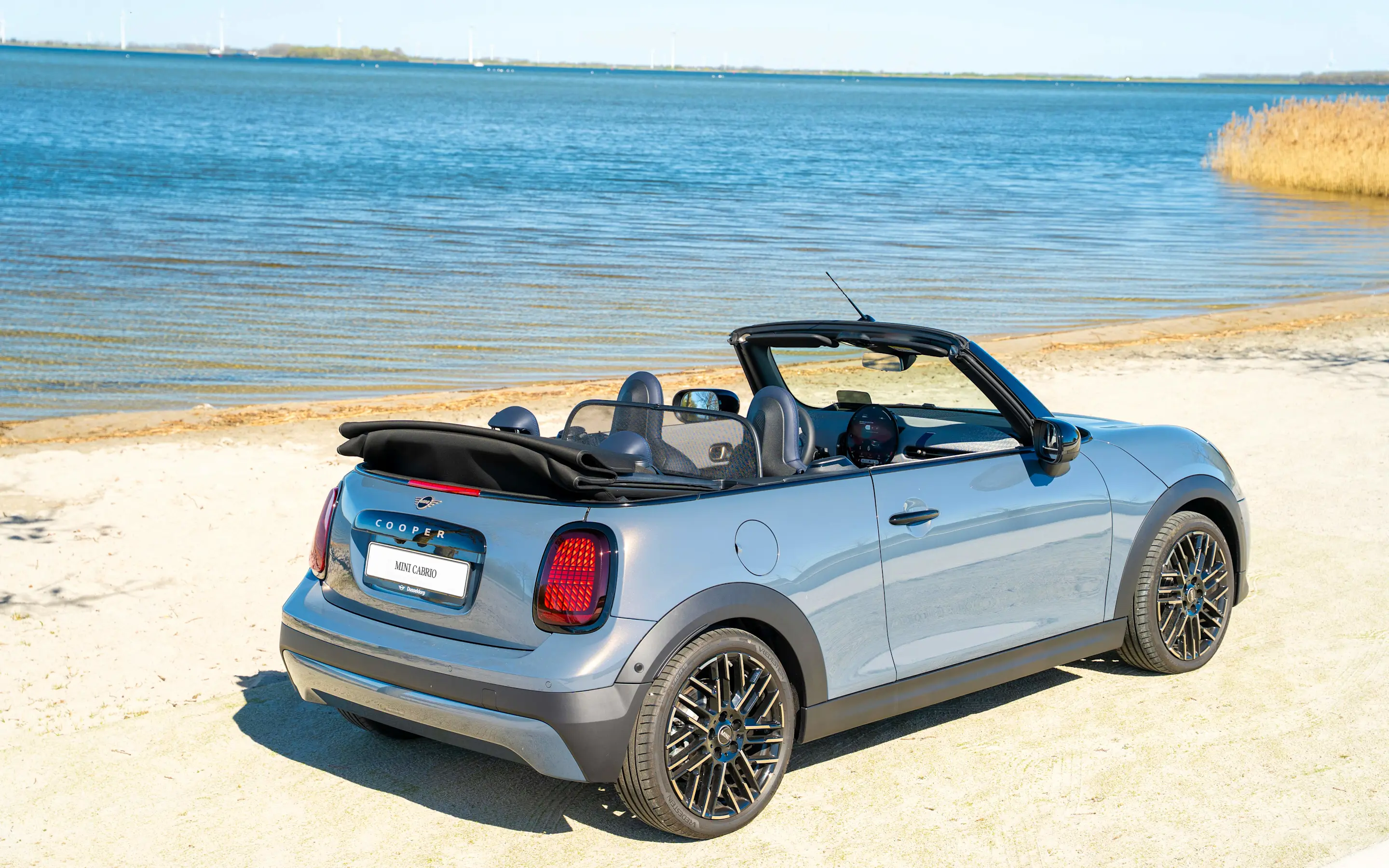 MINI - Mediapost - Net zo knap zonder dak- afbeelding1