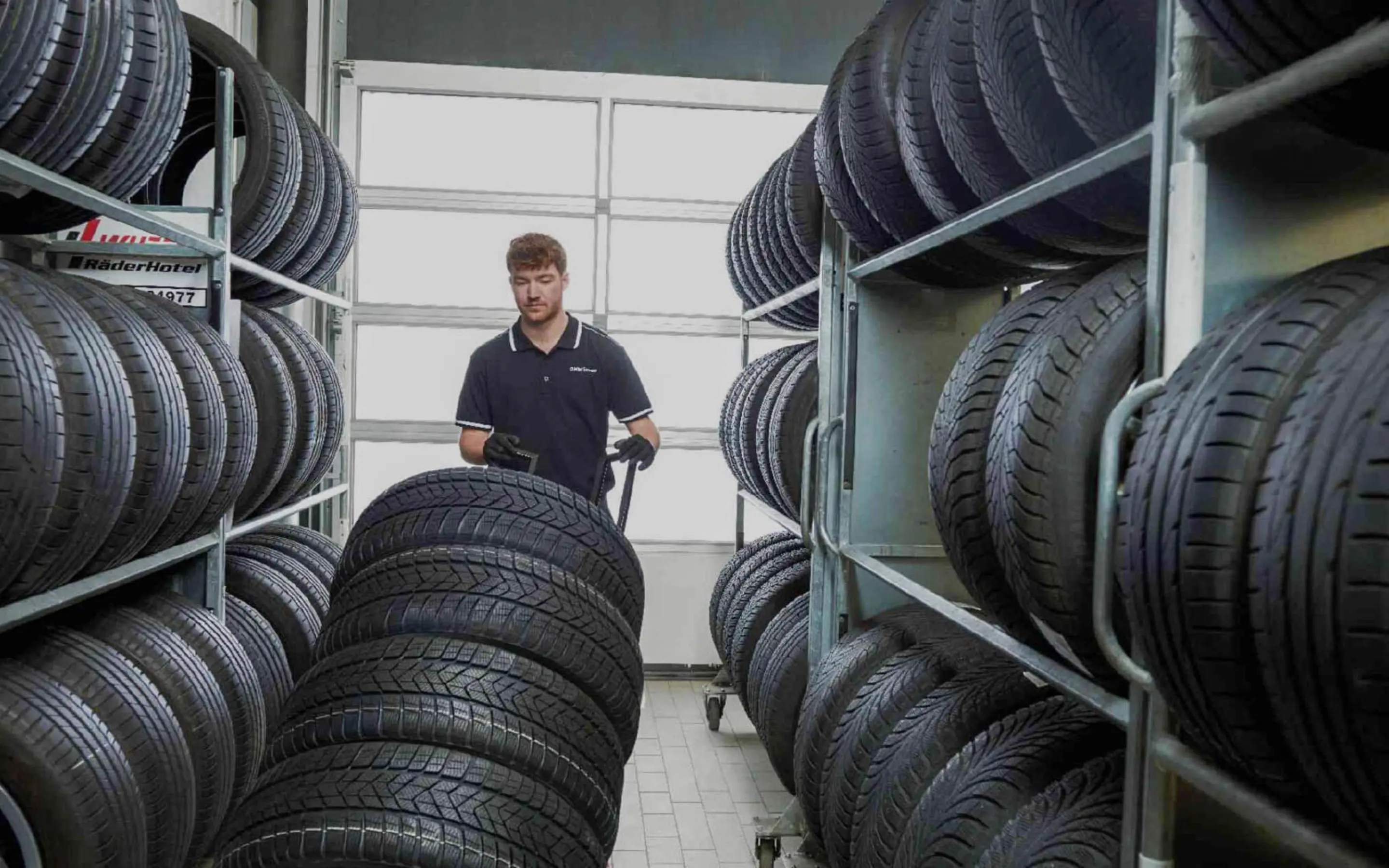Autobanden bij Dusseldorp BMW