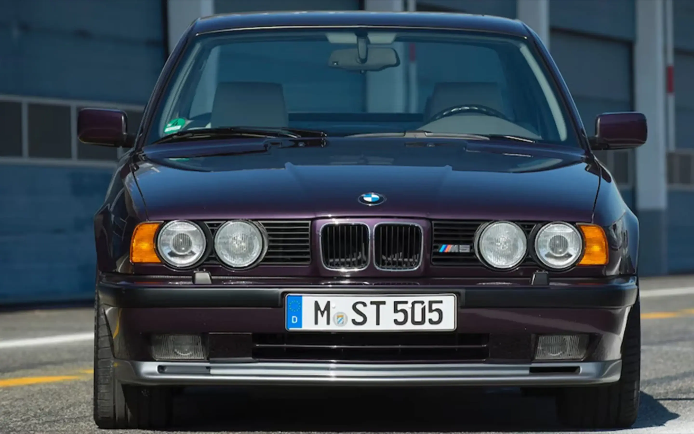 BMW - Mediapost - Blog - M3 Geschiedenis - modellen - M5 E34 - Afbeelding
