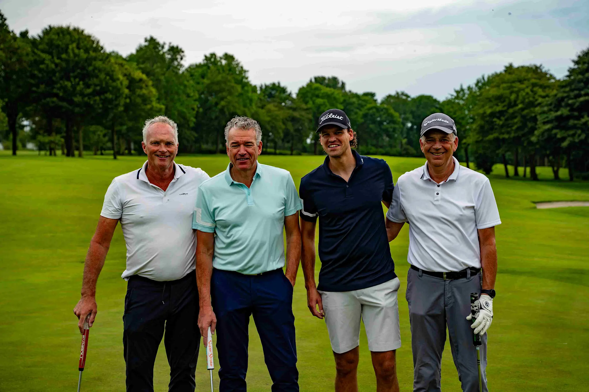 DSC07933 0014 DSC08119 11zon