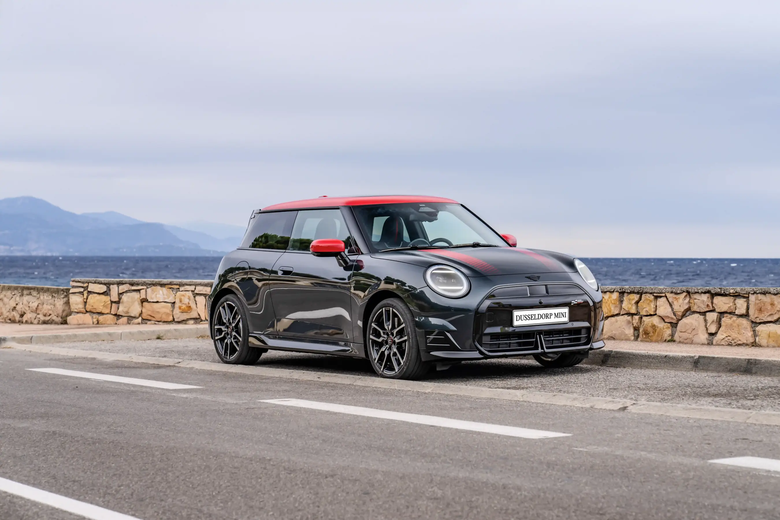 Afbeelding - MINI Cooper SE JCW 