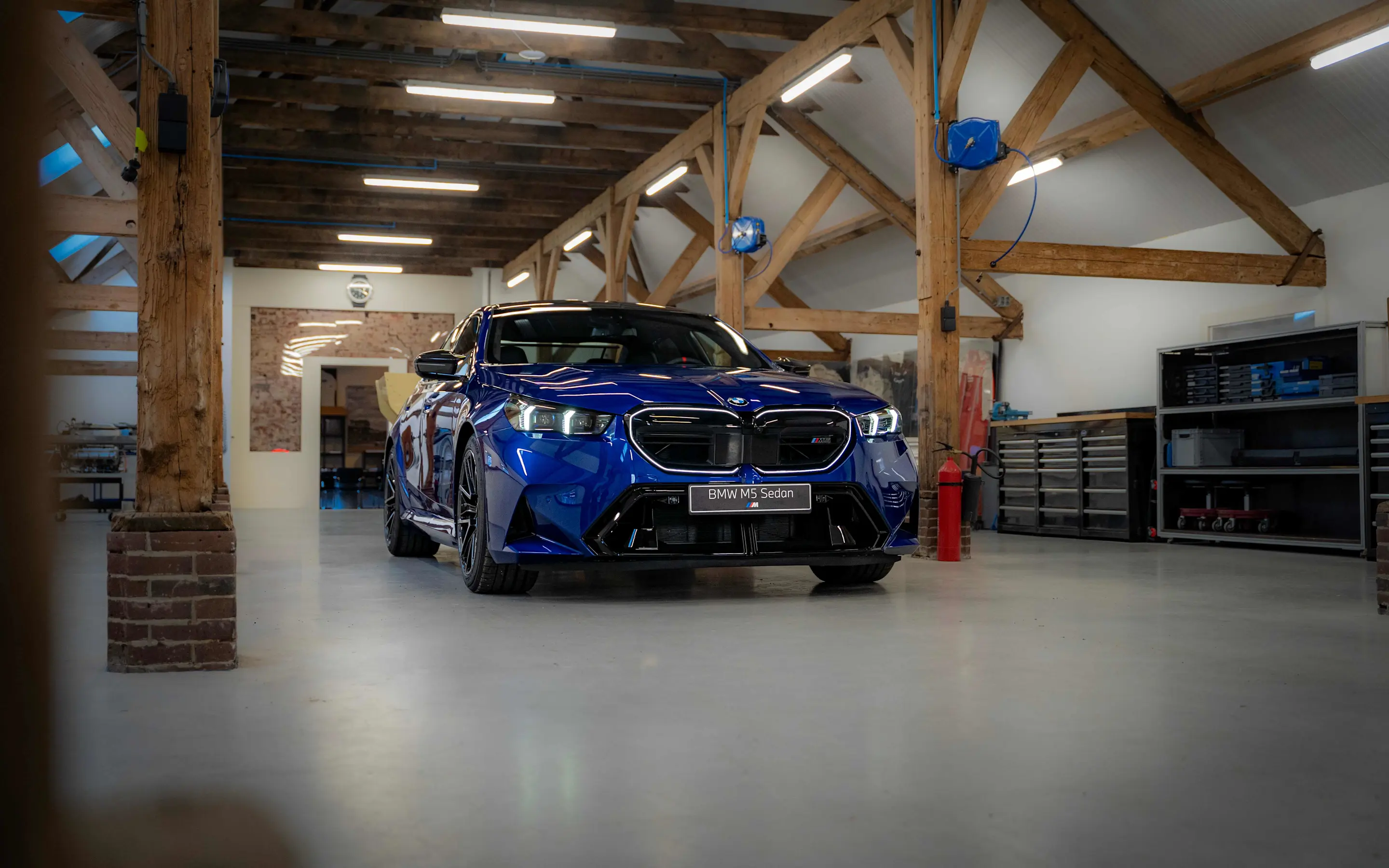BMW M5 Sedan