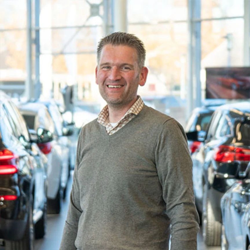 BMW - Afbeelding - Robert van Pernis - sales