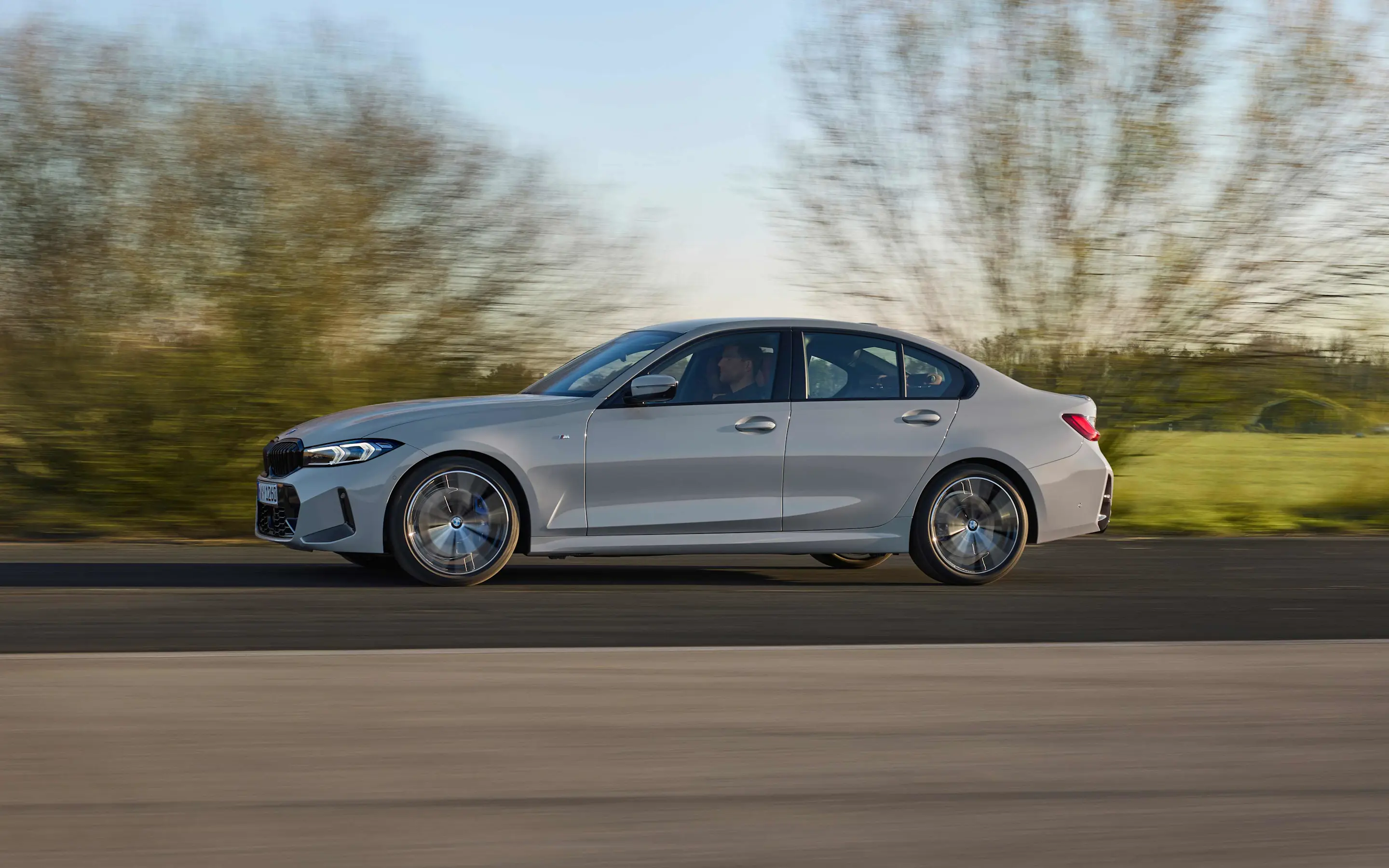BMW 3 Serie Sedan - Zijaanzicht