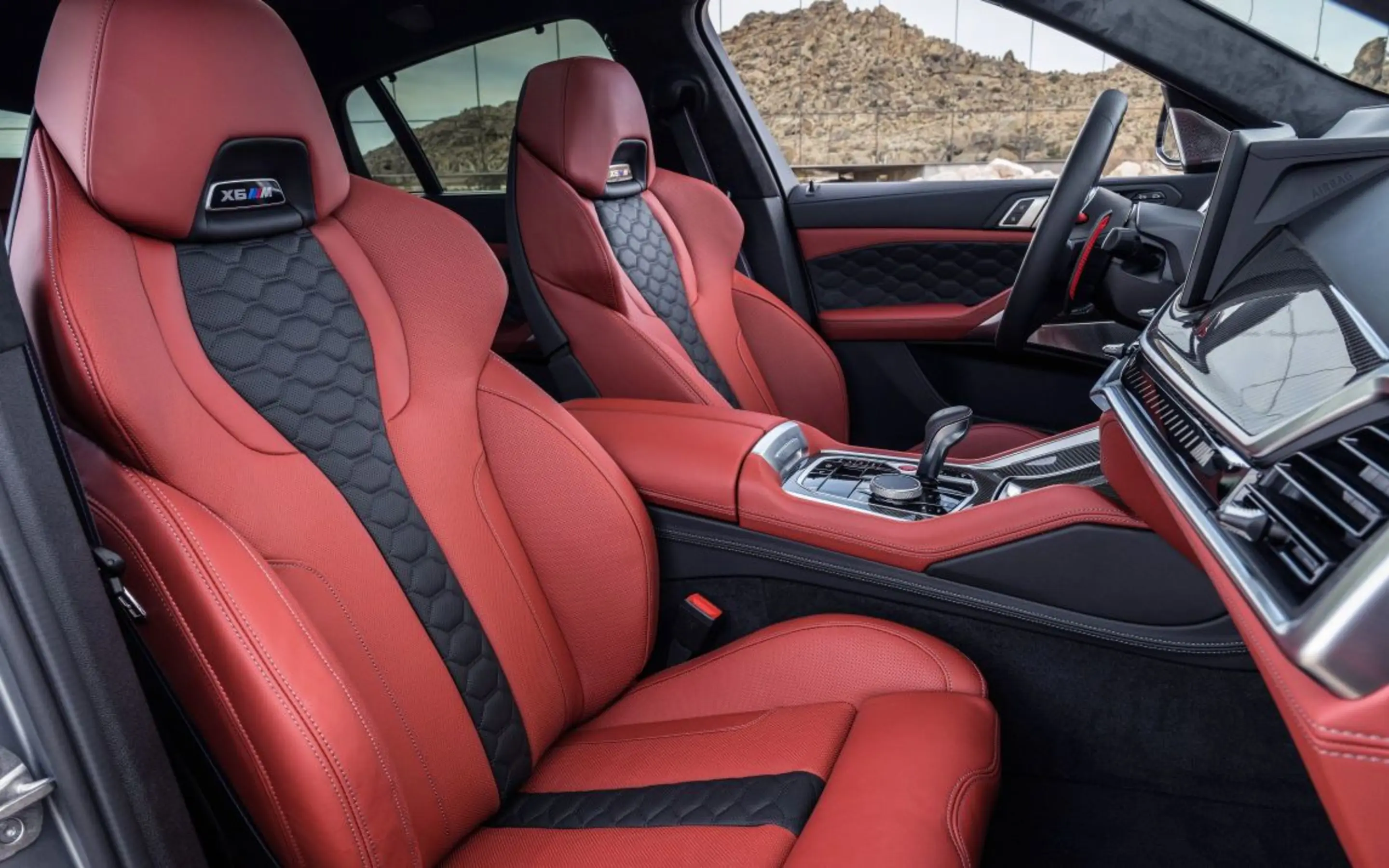 bmw_x6m_interieur_stoelen_bekleding_dusseldorp_bmw