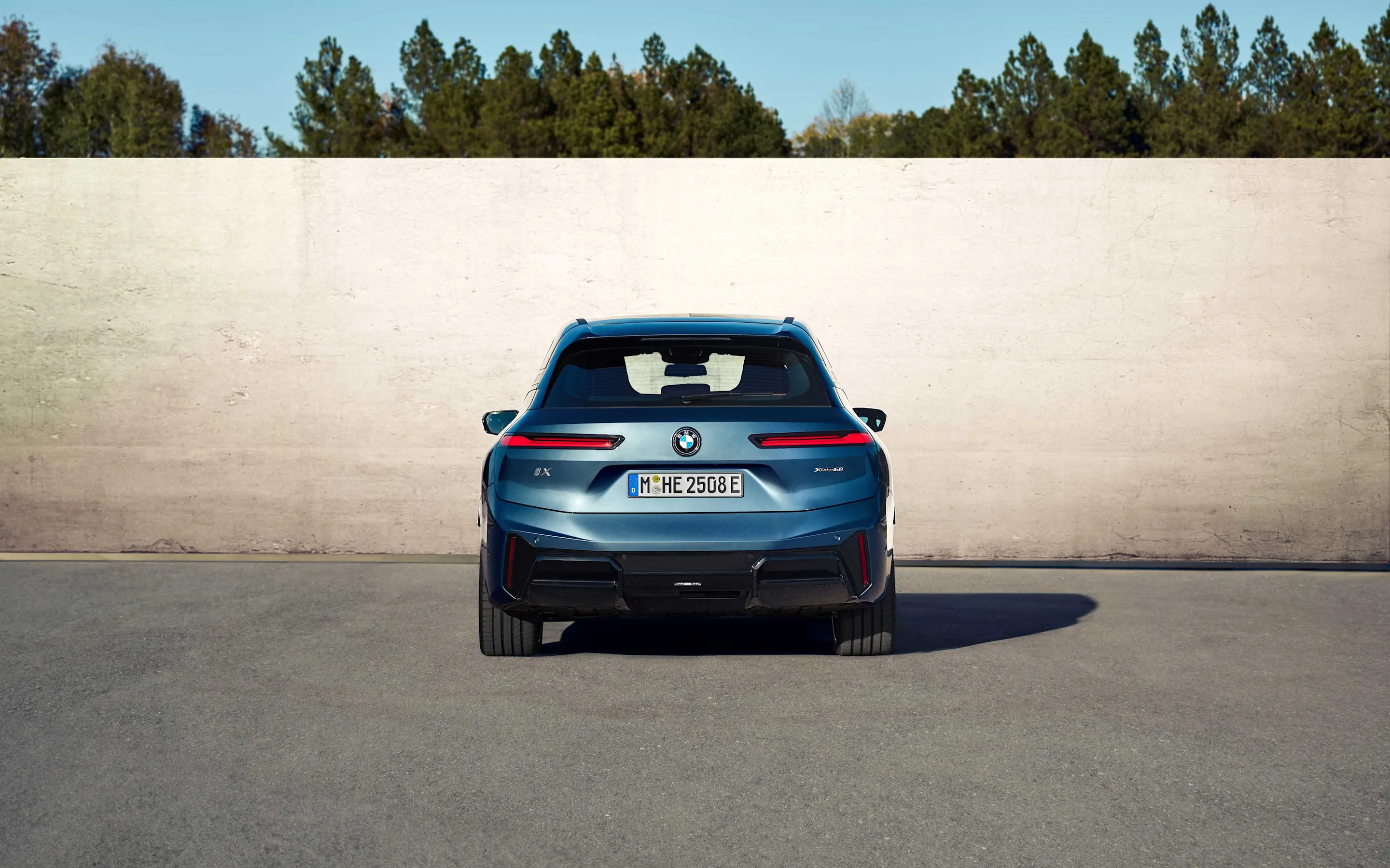 BMW - Mediapost - Nieuwe BMW iX - Media Gallerij - Achterkant