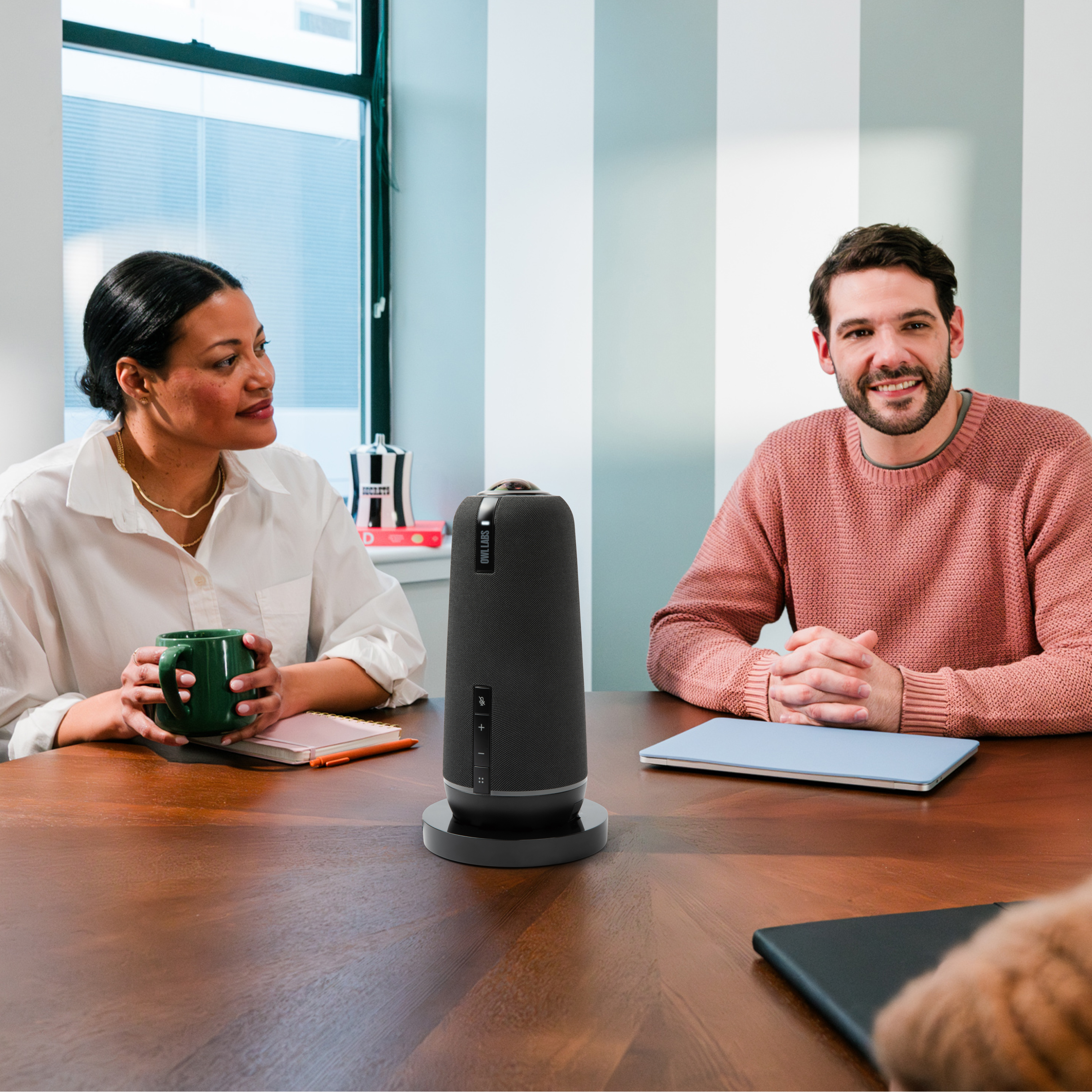 Meeting Owl 4+ Premium Pack