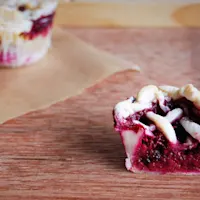 Pyragaičiai su uogiene