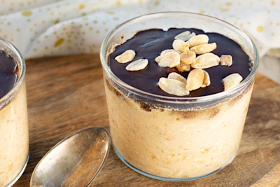 Snickerinė brinkinta avižinė košė