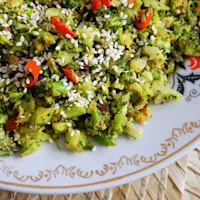 Brokolių "ryžiai" per 10 minučių