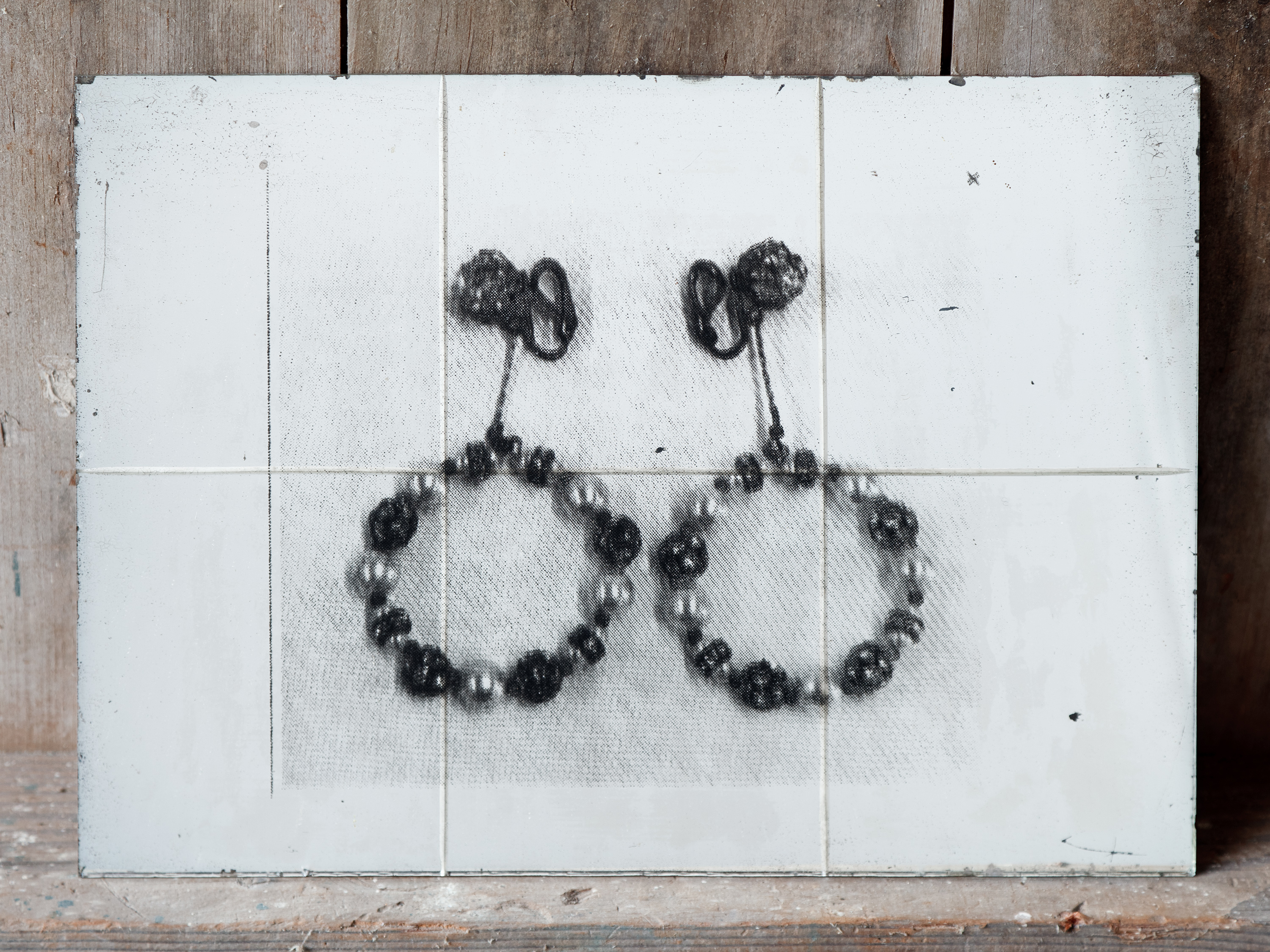 Print on mirror, earrings