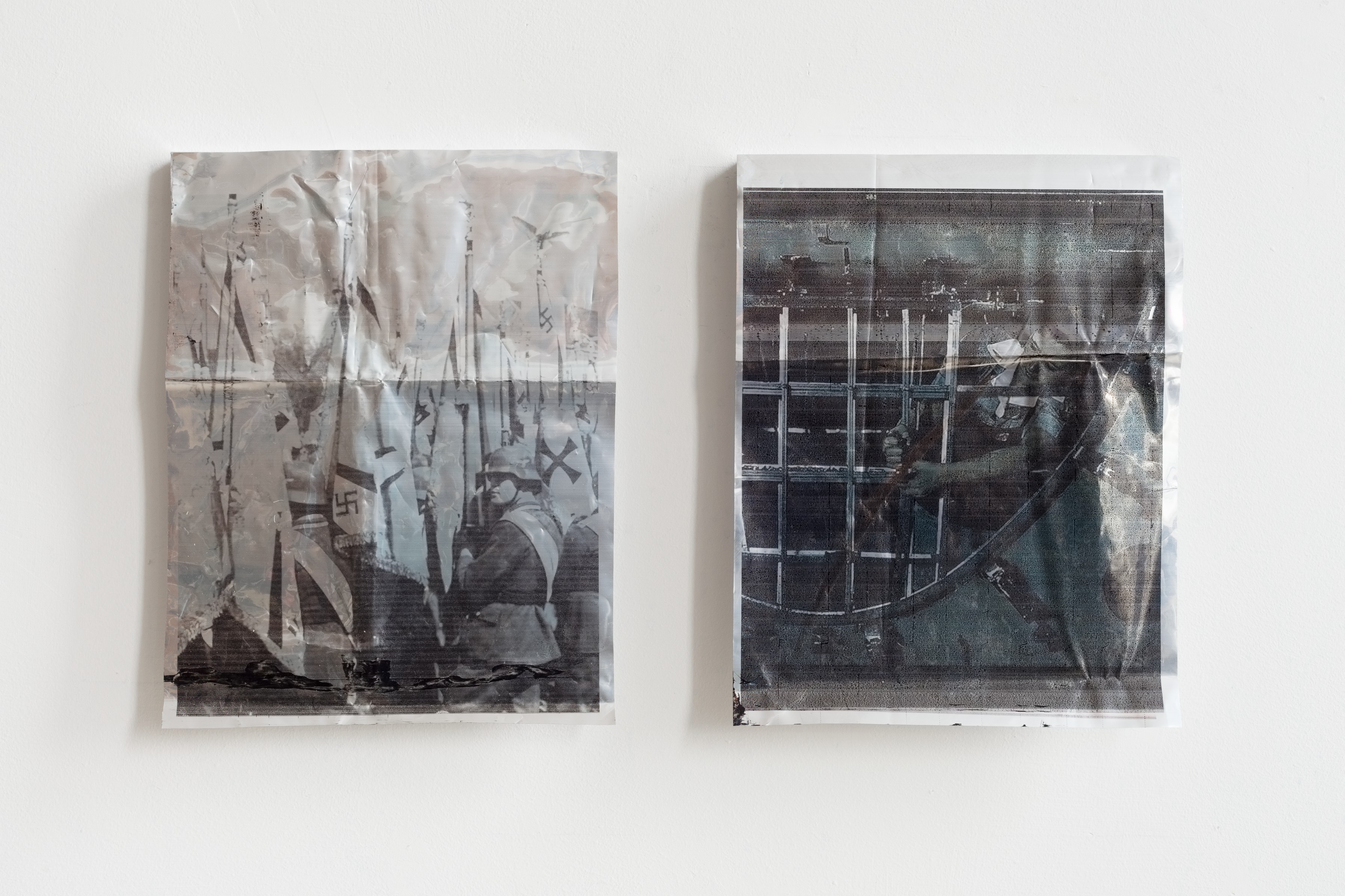 Printed rescue blankets