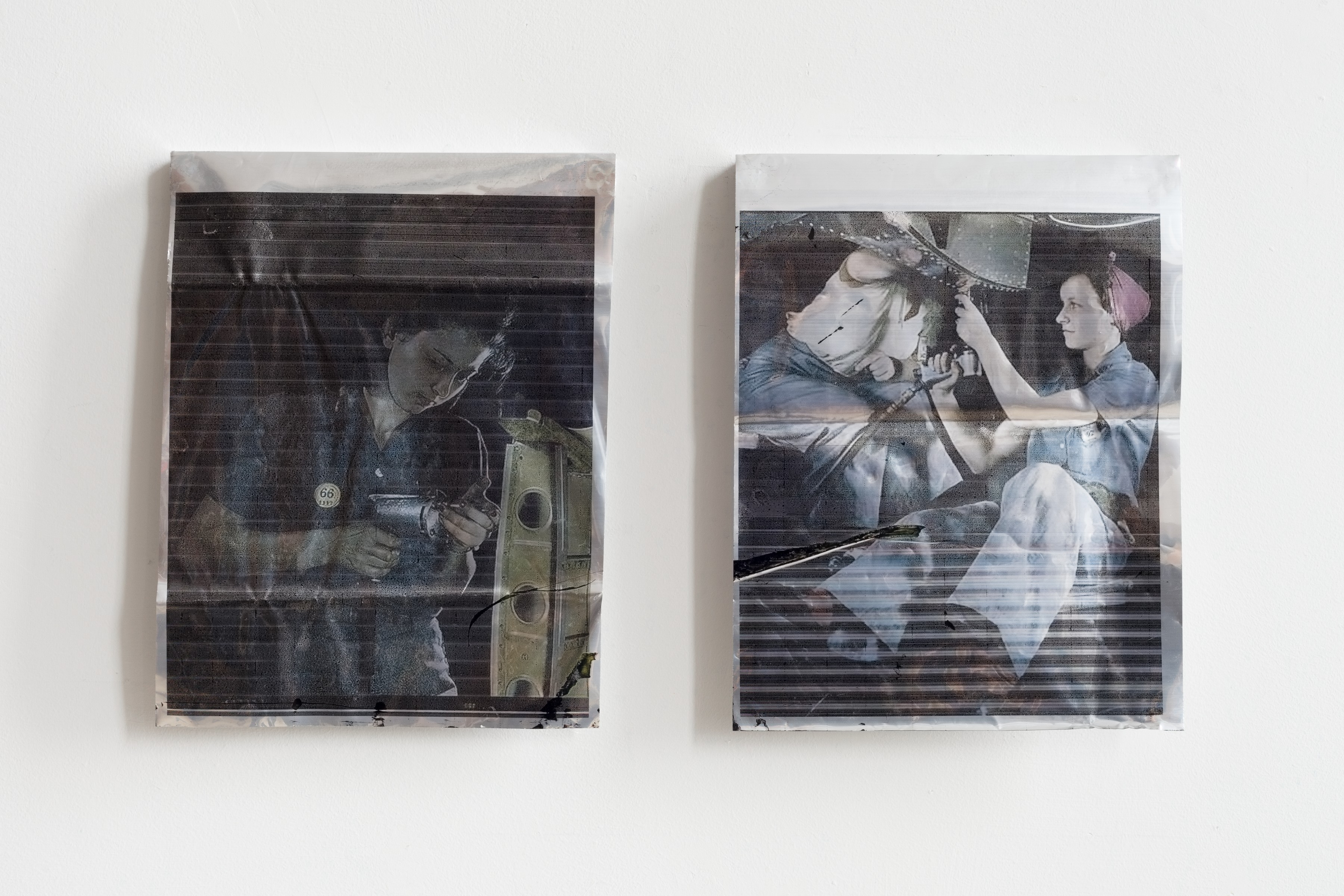 Printed rescue blankets